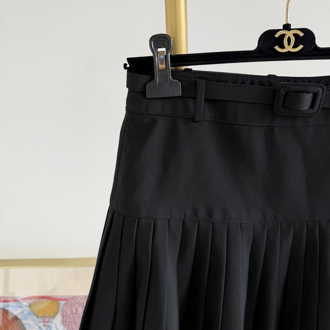 Dior Christian Dior Pleated Mini Skirt Size 38 Size 27" / US 4 / IT 40 - 5 Thumbnail