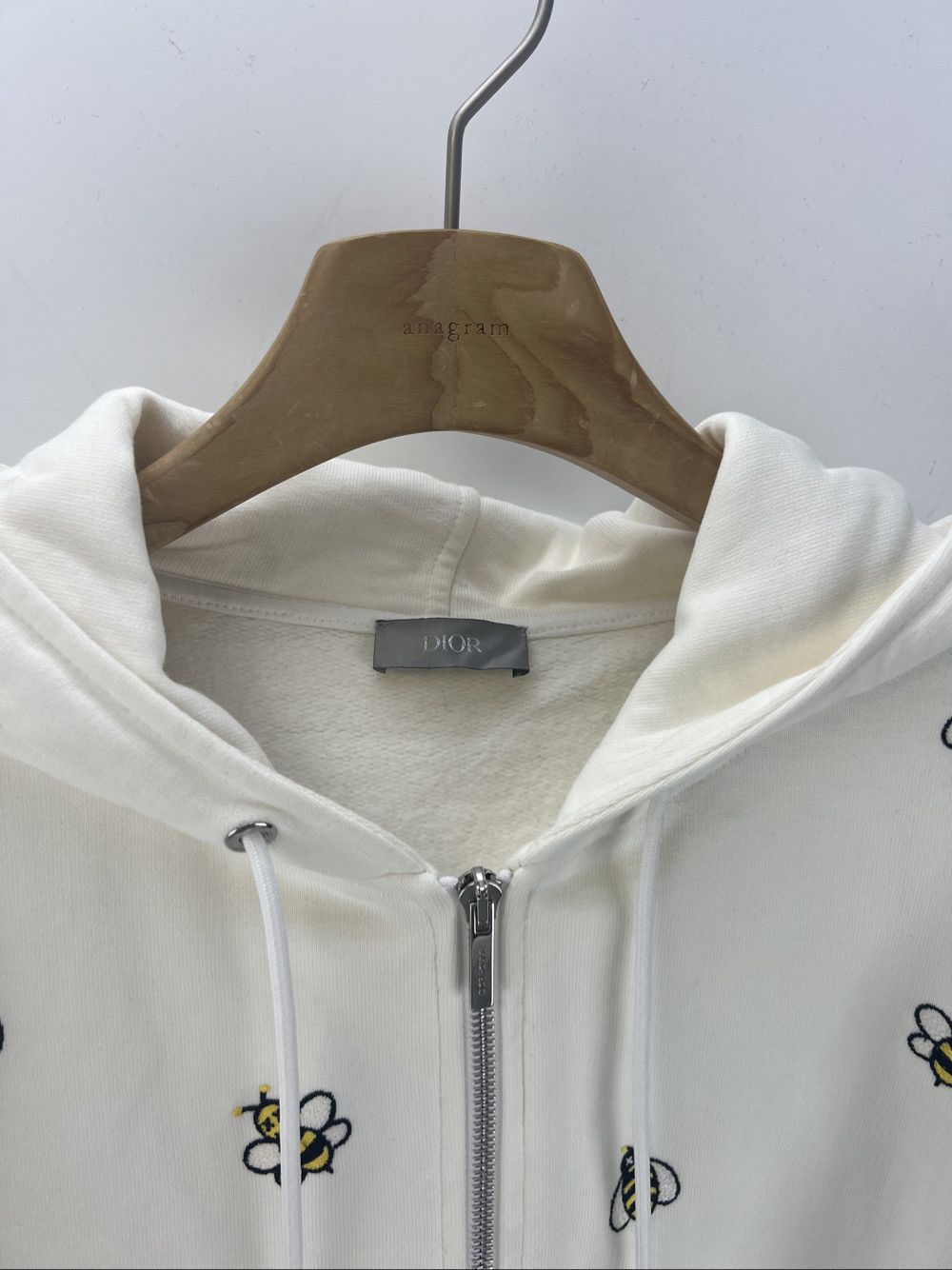 Dior Dior Bee Embroidery Zip Hoodie White Size M Size US M / EU 48-50 / 2 - 3 Thumbnail