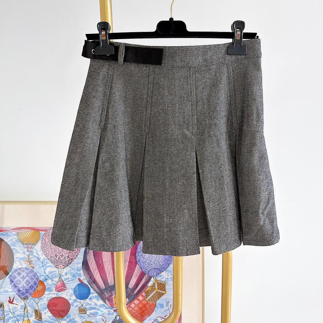 Dior Dior Textured Mini Skirt Size 40 Size 28" / US 6 / IT 42 - 2 Thumbnail