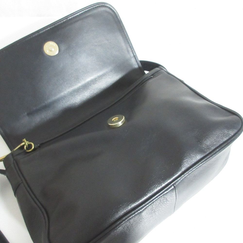 Moschino Moschino Moschino Bottle Opener Zip Leather Shoulder Bag Leather Shoulder Bag DUTY FREE for USA Size ONE SIZE - 9 Thumbnail