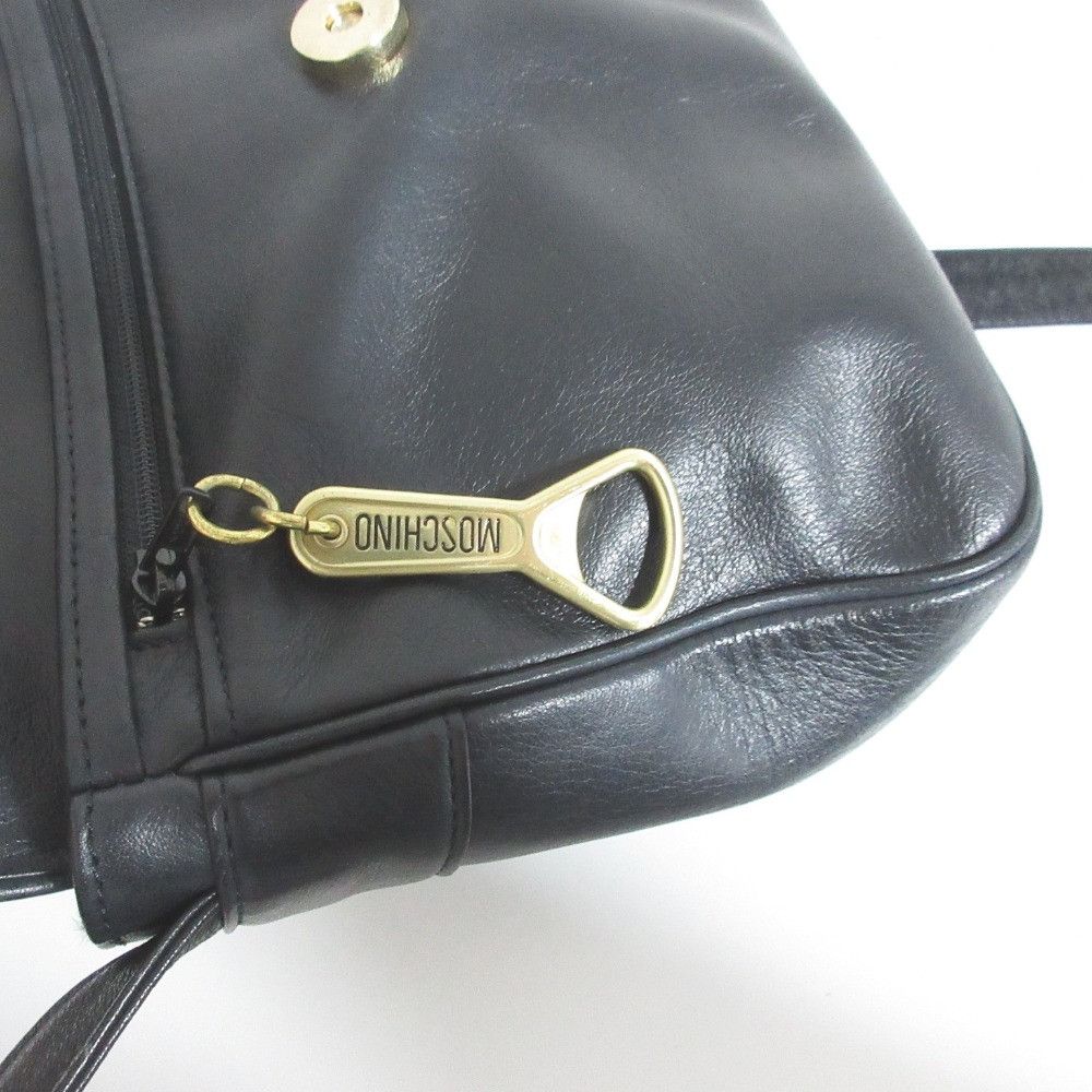Moschino Moschino Moschino Bottle Opener Zip Leather Shoulder Bag Leather Shoulder Bag DUTY FREE for USA Size ONE SIZE - 10 Thumbnail