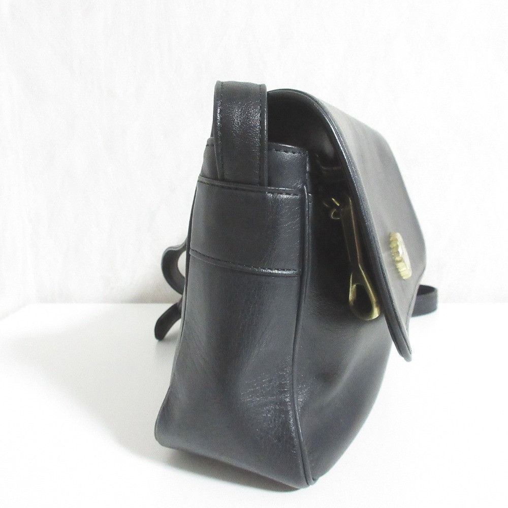 Moschino Moschino Moschino Bottle Opener Zip Leather Shoulder Bag Leather Shoulder Bag DUTY FREE for USA Size ONE SIZE - 5 Thumbnail
