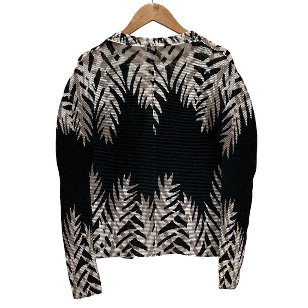 Issey Miyake Issey Miyake Issey Miyake Me Pleated Cardigan Textile Tops MI51FO611 DUTY FREE for USA Size ONE SIZE - 2 Thumbnail
