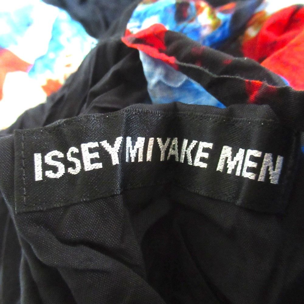 Issey Miyake Issey Miyake Issey Miyake Men Flower Print Reversible Pleated Vest Textile Tops ME31FE016 DUTY FREE for USA Size ONE SIZE - 8 Thumbnail