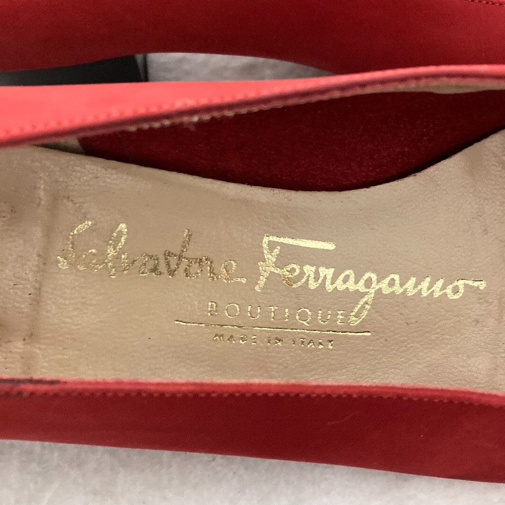 Salvatore Ferragamo Salvatore Ferragamo Salvatore Ferragamo Suede Vara Pumps Leather Shoes DUTY FREE for USA Size ONE SIZE - 7 Thumbnail
