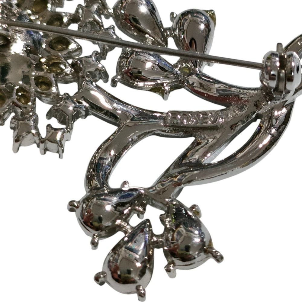 Other Other FOXEY Flower Rhinestone Brooch Metal Brooch DUTY FREE for USA Size ONE SIZE - 6 Thumbnail
