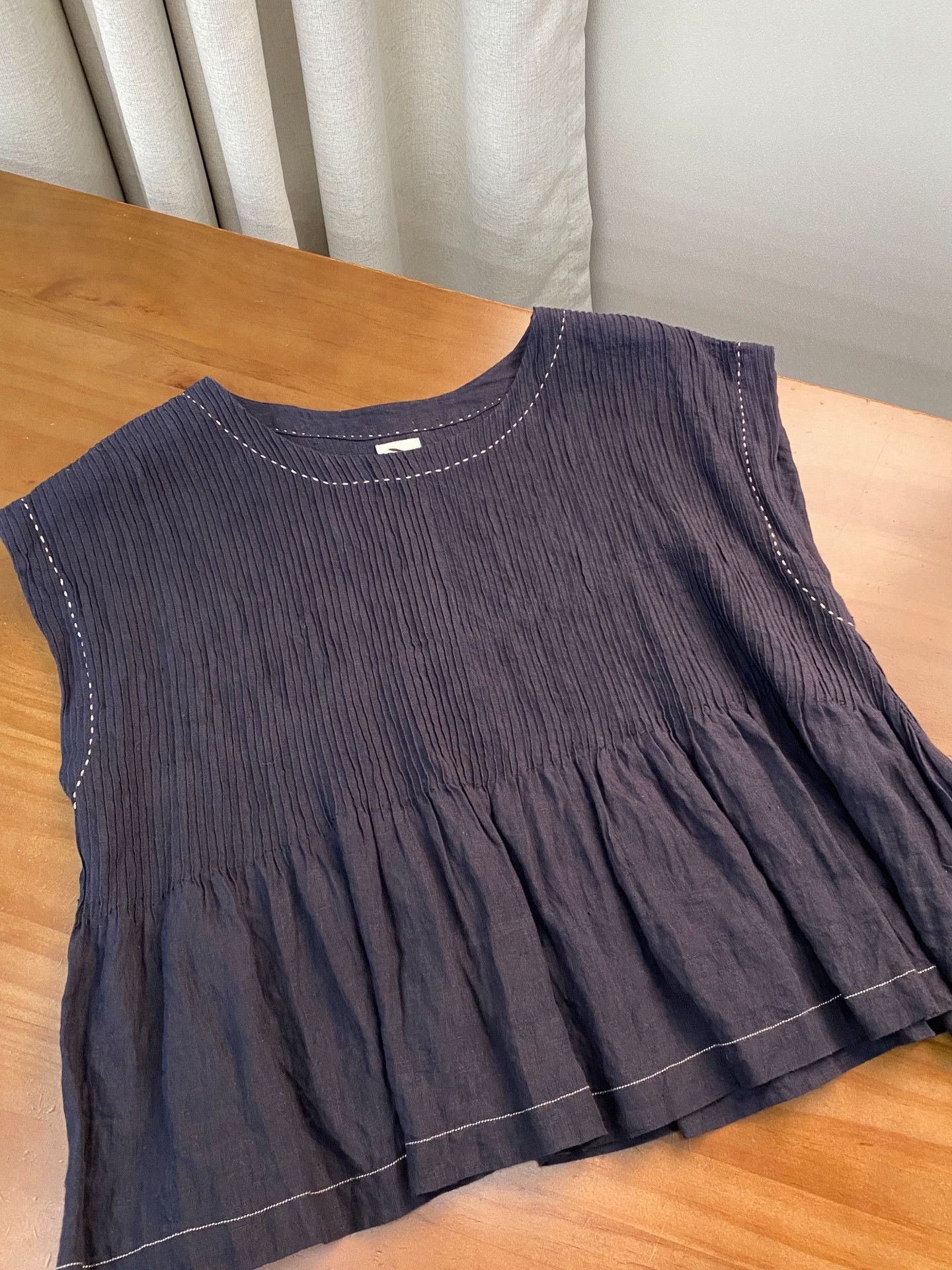 Devoa DVE Pleated Sleeveless Vest Size S / US 4 / IT 40 - 2 Thumbnail