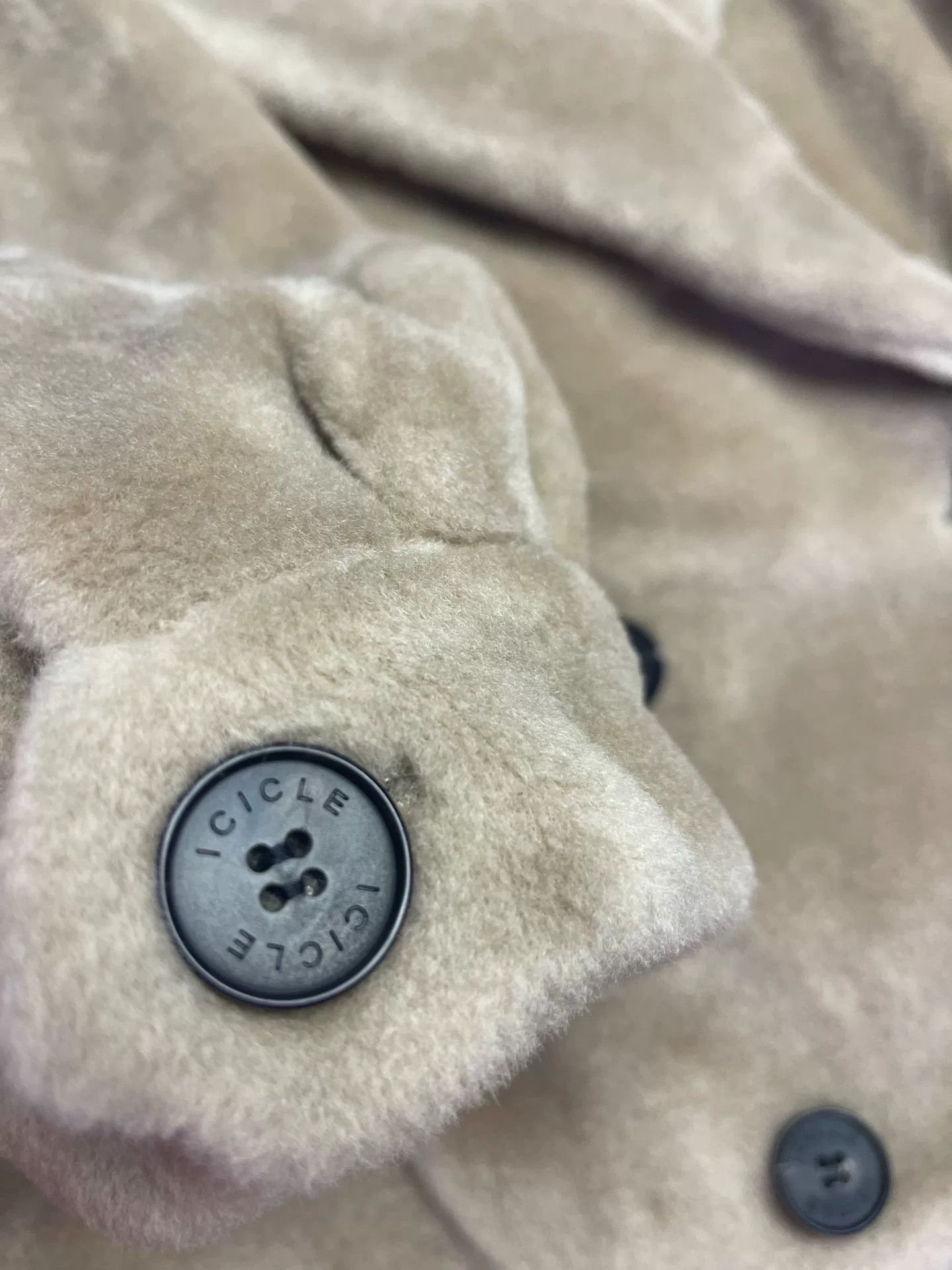 Other Icicle Shearling Fur Coat Size M / US 6-8 / IT 42-44 - 2 Thumbnail