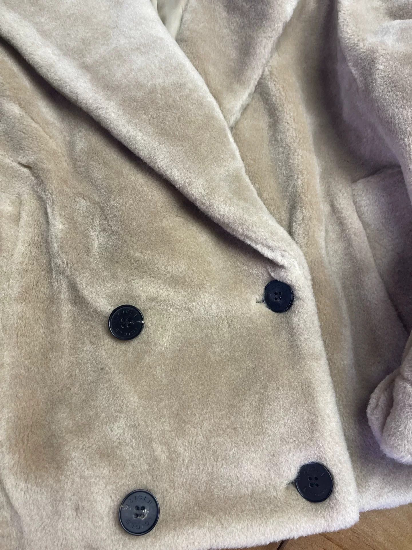 Other Icicle Shearling Fur Coat Size M / US 6-8 / IT 42-44 - 3 Thumbnail