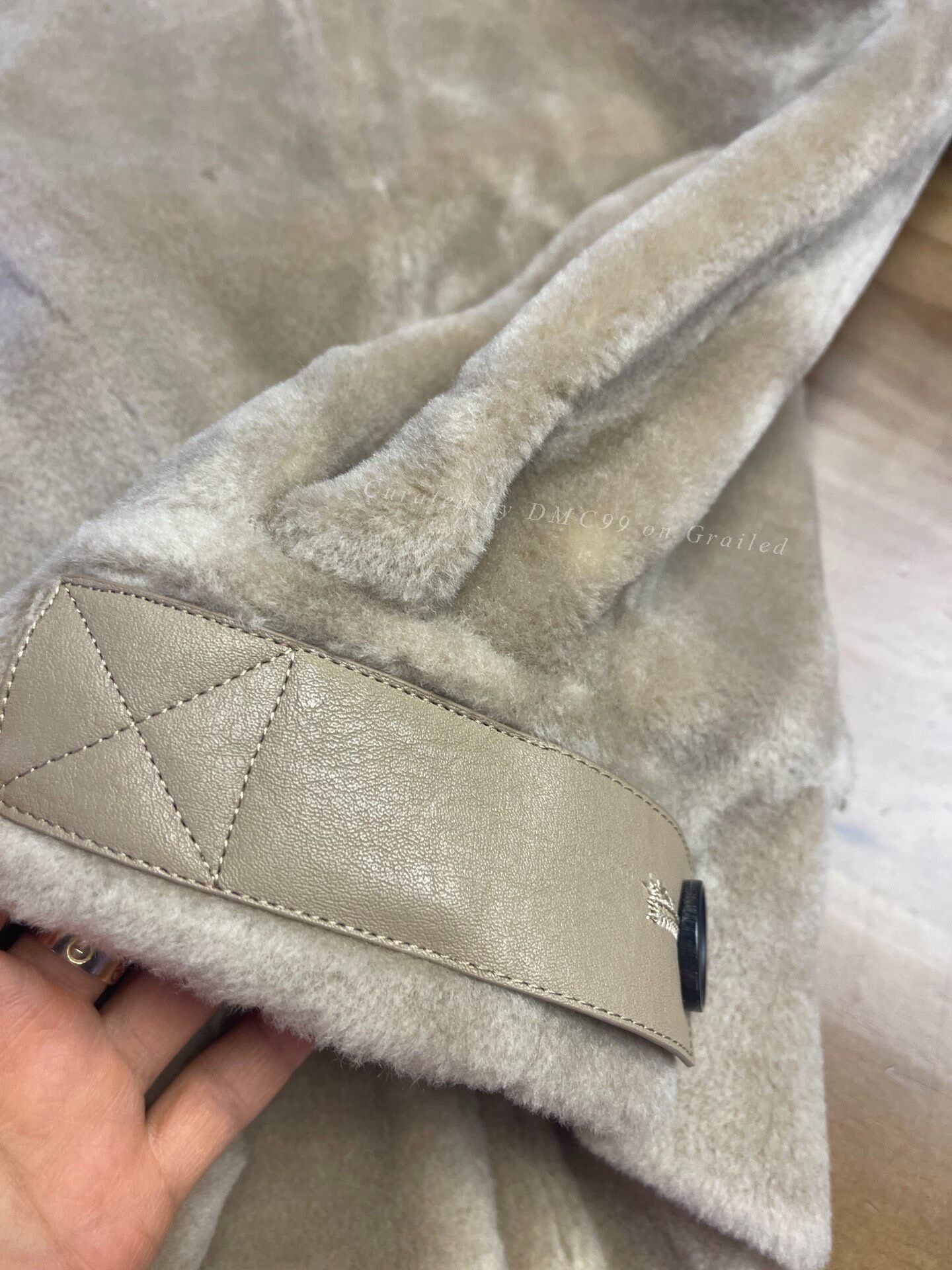 Other Icicle Shearling Fur Coat Size M / US 6-8 / IT 42-44 - 5 Thumbnail