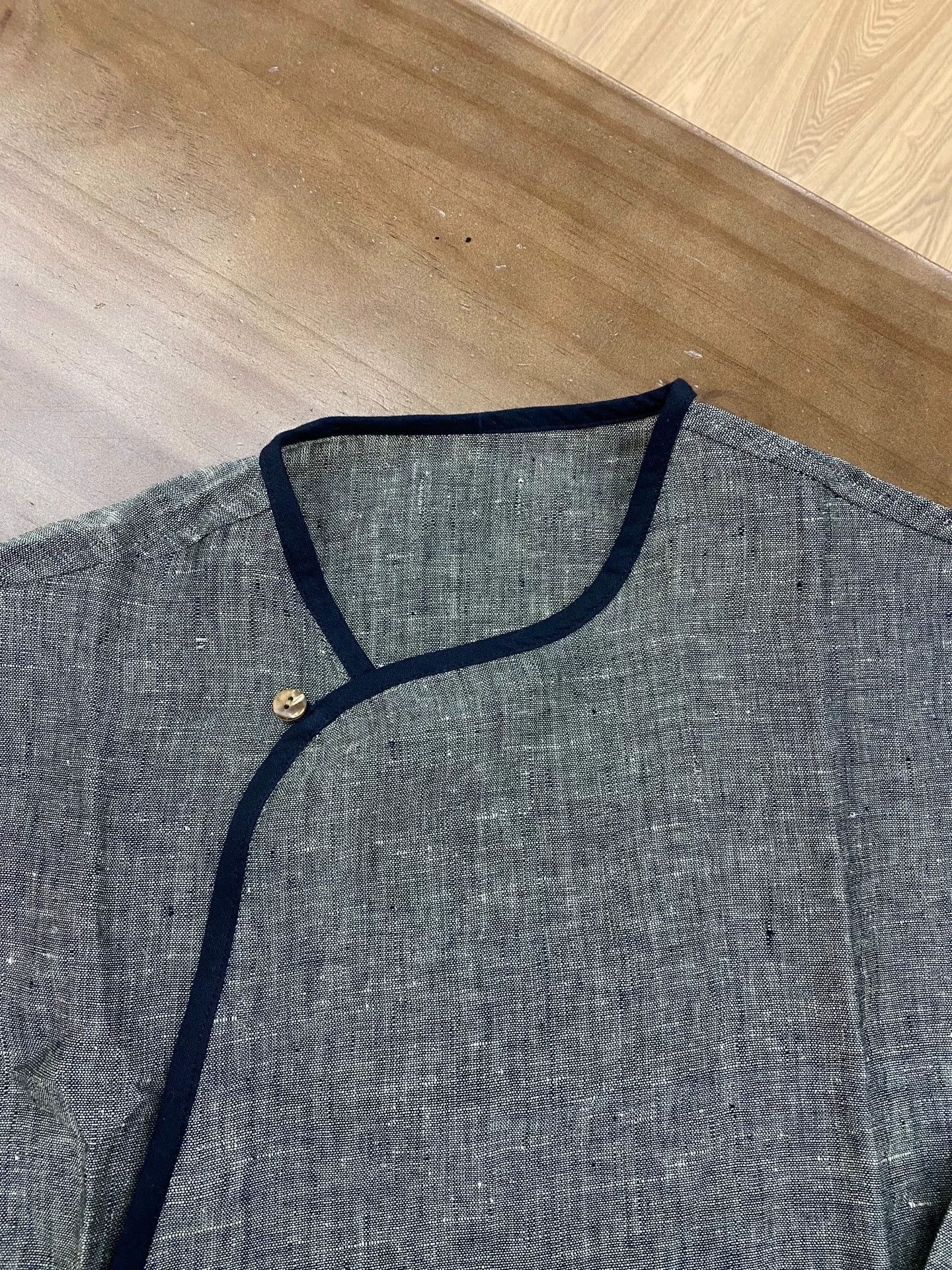 Other New Chinese Style Tussah Silk Top Size US M / EU 48-50 / 2 - 3 Thumbnail
