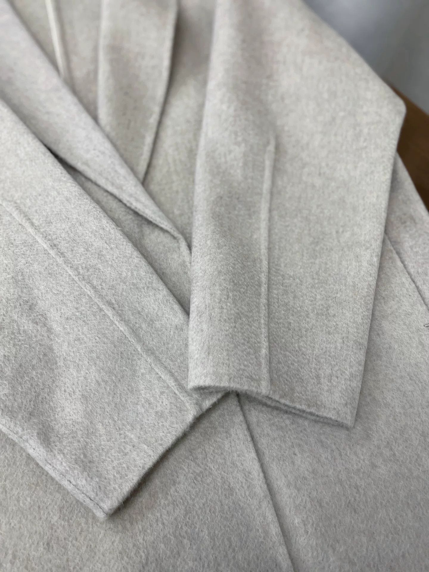 Other Xiaohejia Cashmere Water Wave Coat Size M / US 6-8 / IT 42-44 - 3 Thumbnail