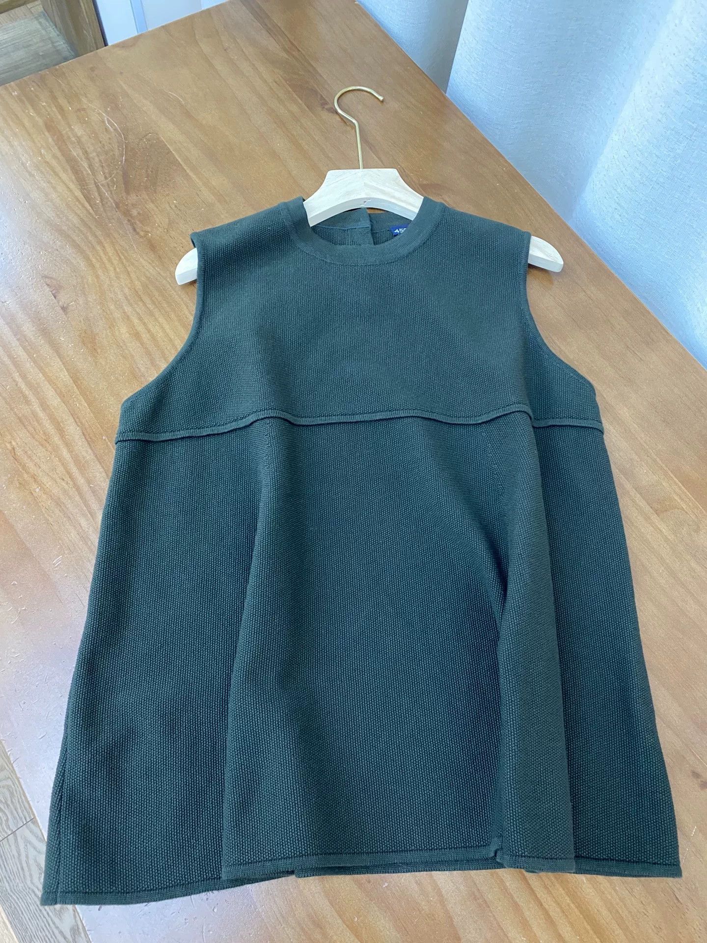 45rpm 45R Sleeveless Cotton Knit Top Size M / US 6-8 / IT 42-44 - 2 Thumbnail
