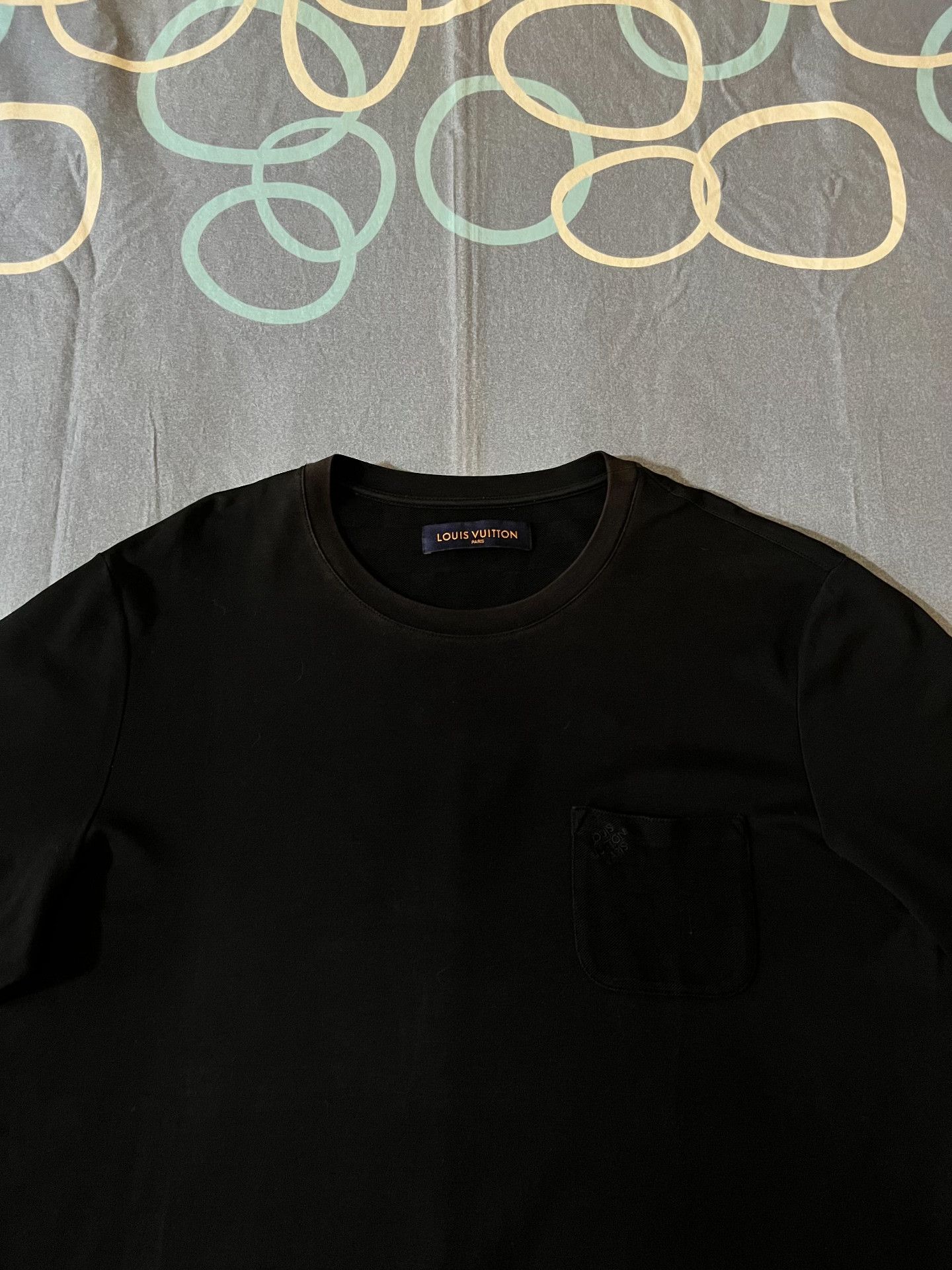 Louis Vuitton Louis Vuitton Embroidered Slogan T-shirt Size US XXL / EU 58 / 5 - 2 Thumbnail