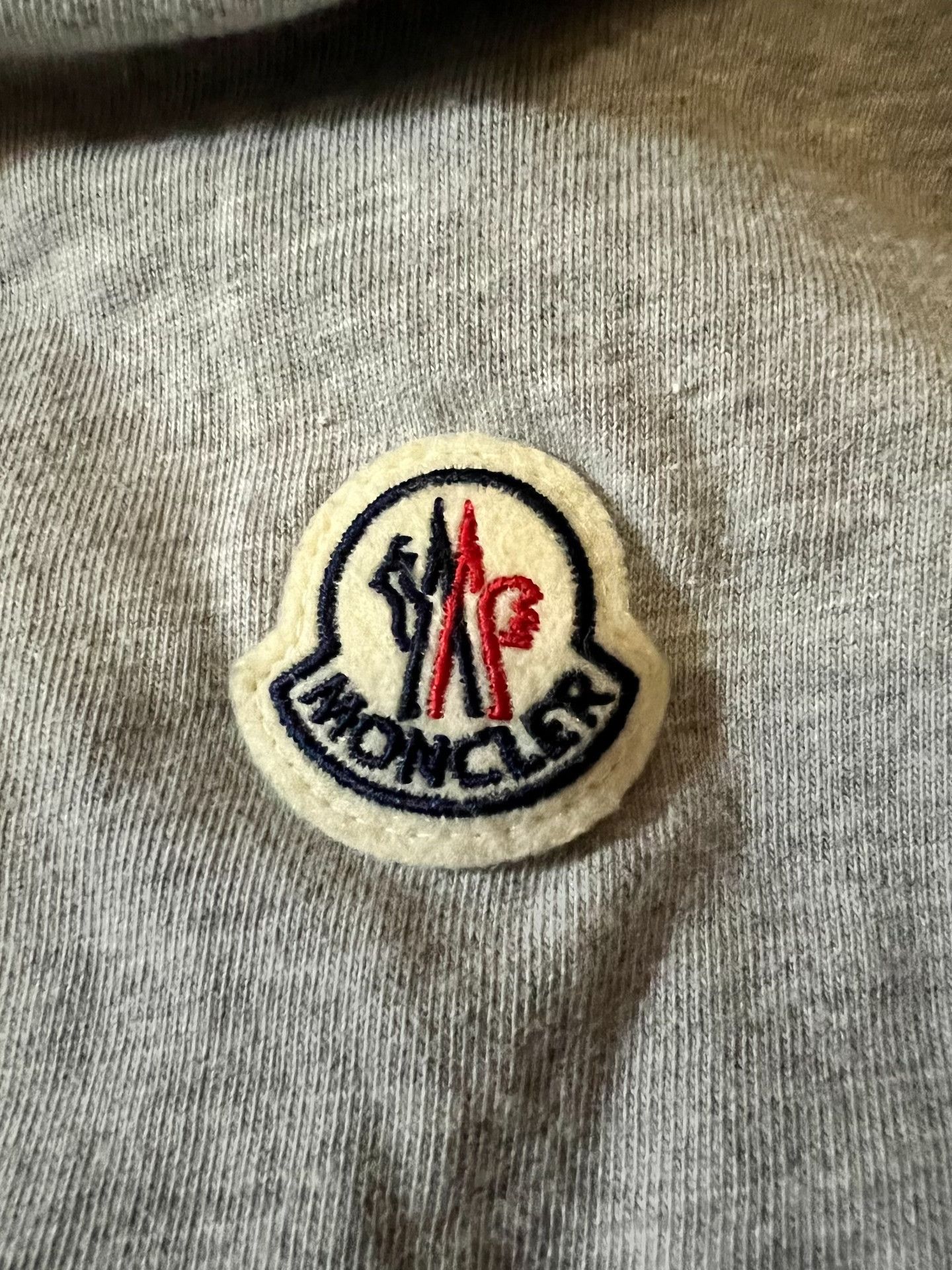 Moncler Moncler Slogan Embroidery Print T-shirt Size US L / EU 52-54 / 3 - 3 Thumbnail