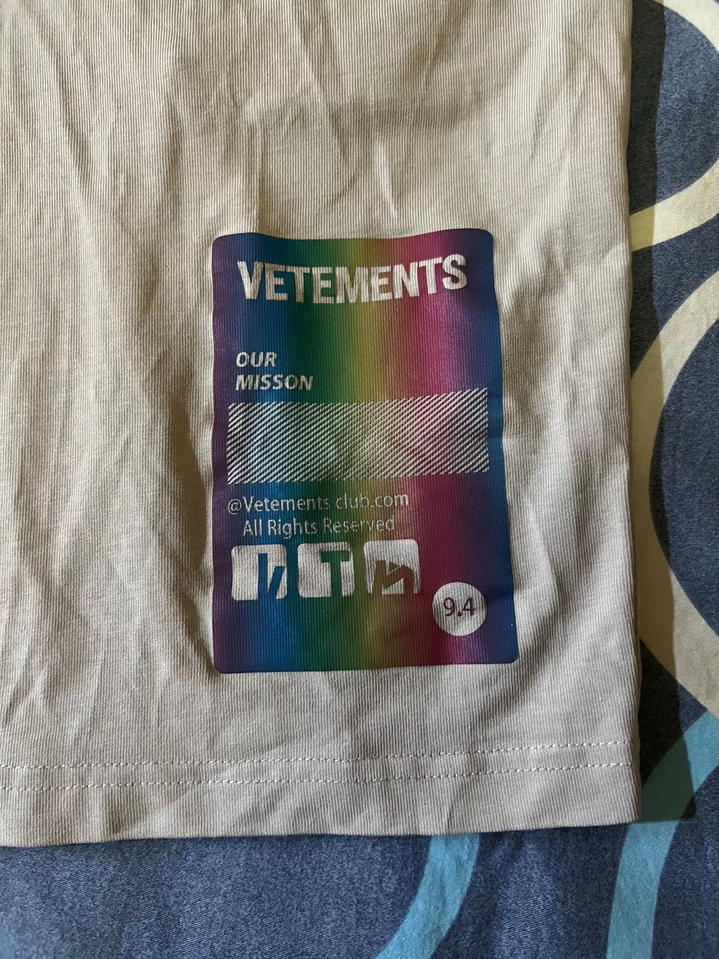 Vetements Vetements Laser Slogan Shorts Size US 30 / EU 46 - 2 Thumbnail