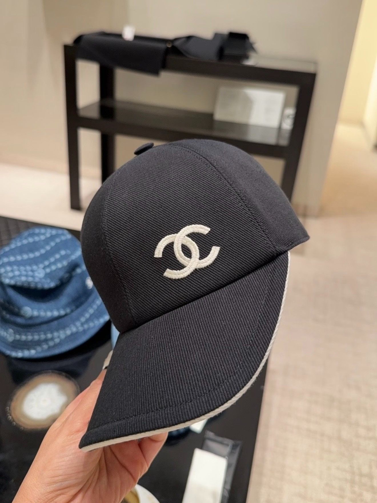Chanel Chanel 25P Baseball Cap Size ONE SIZE - 6 Thumbnail