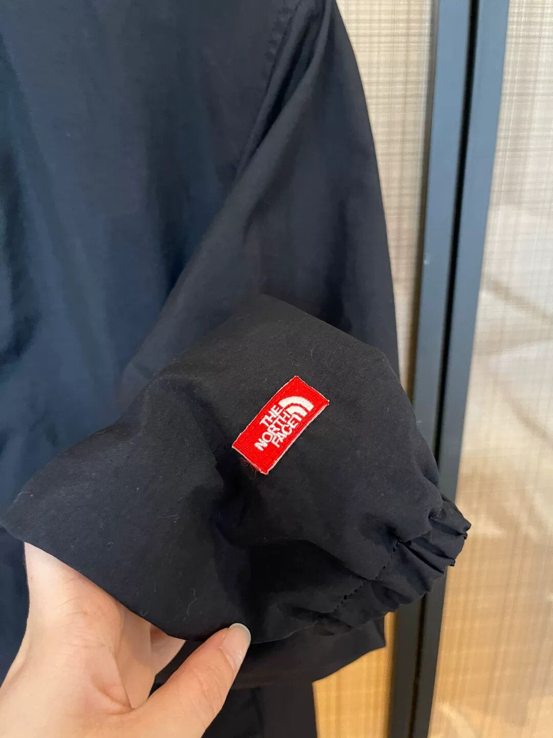 The North Face The North Face Windbreaker Jacket Size US XL / EU 56 / 4 - 4 Thumbnail