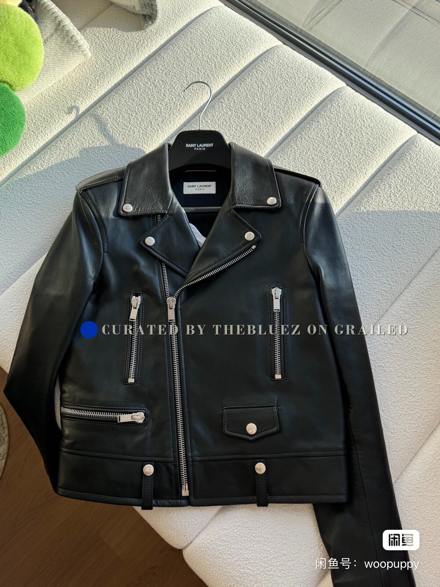 Yves Saint Laurent YSL Women's Classic Leather Biker Jacket Size S / US 4 / IT 40 - 2 Thumbnail