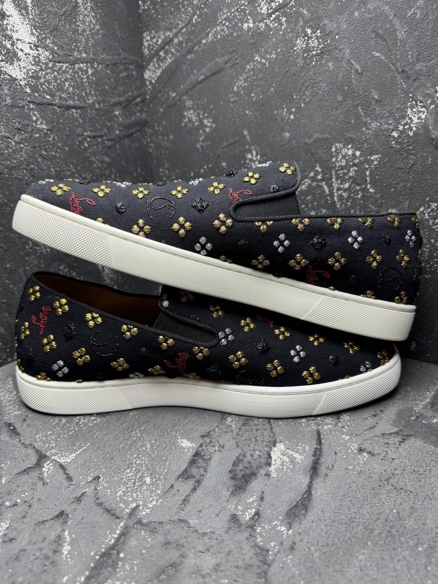Christian Louboutin Christian Louboutin Embroidered Slip-On Size US 10 / EU 43 - 5 Thumbnail