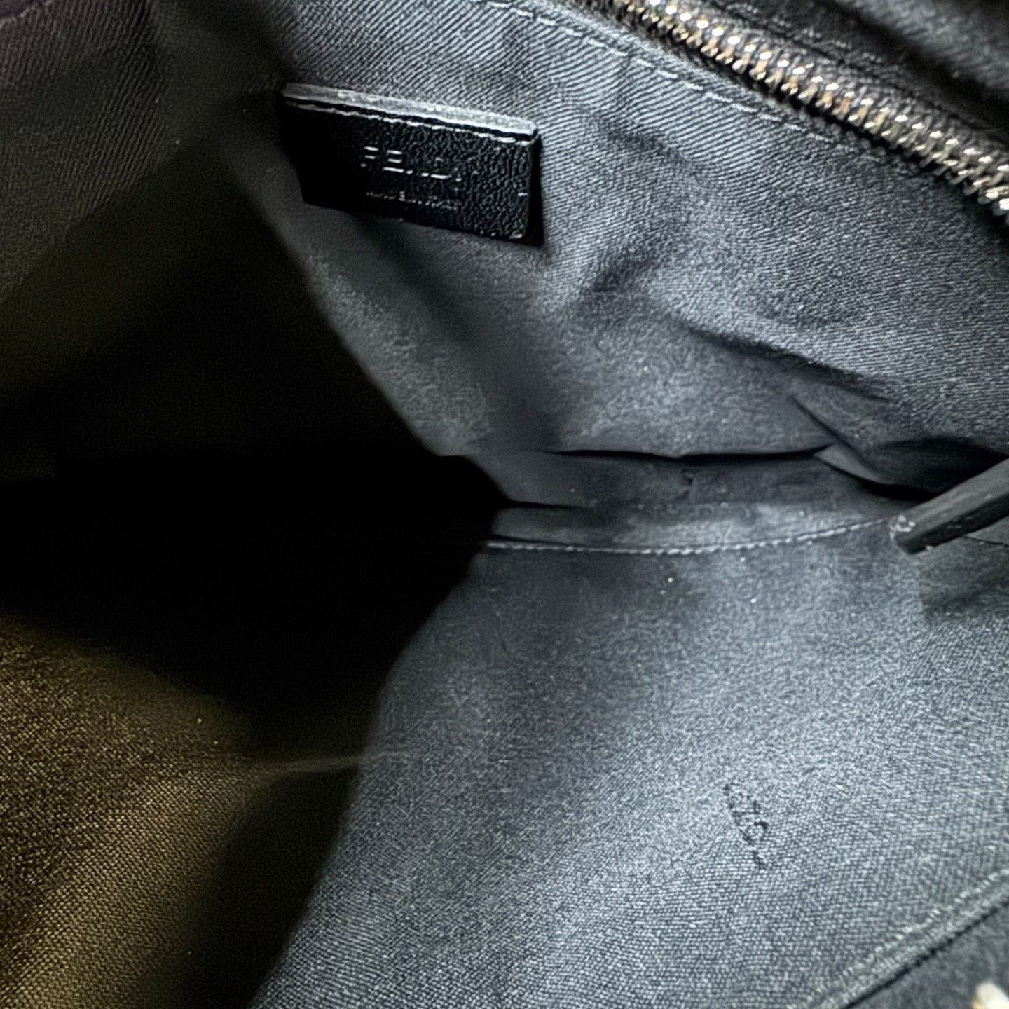 Fendi Fendi Black Leather Clutch Bag Size ONE SIZE - 3 Thumbnail