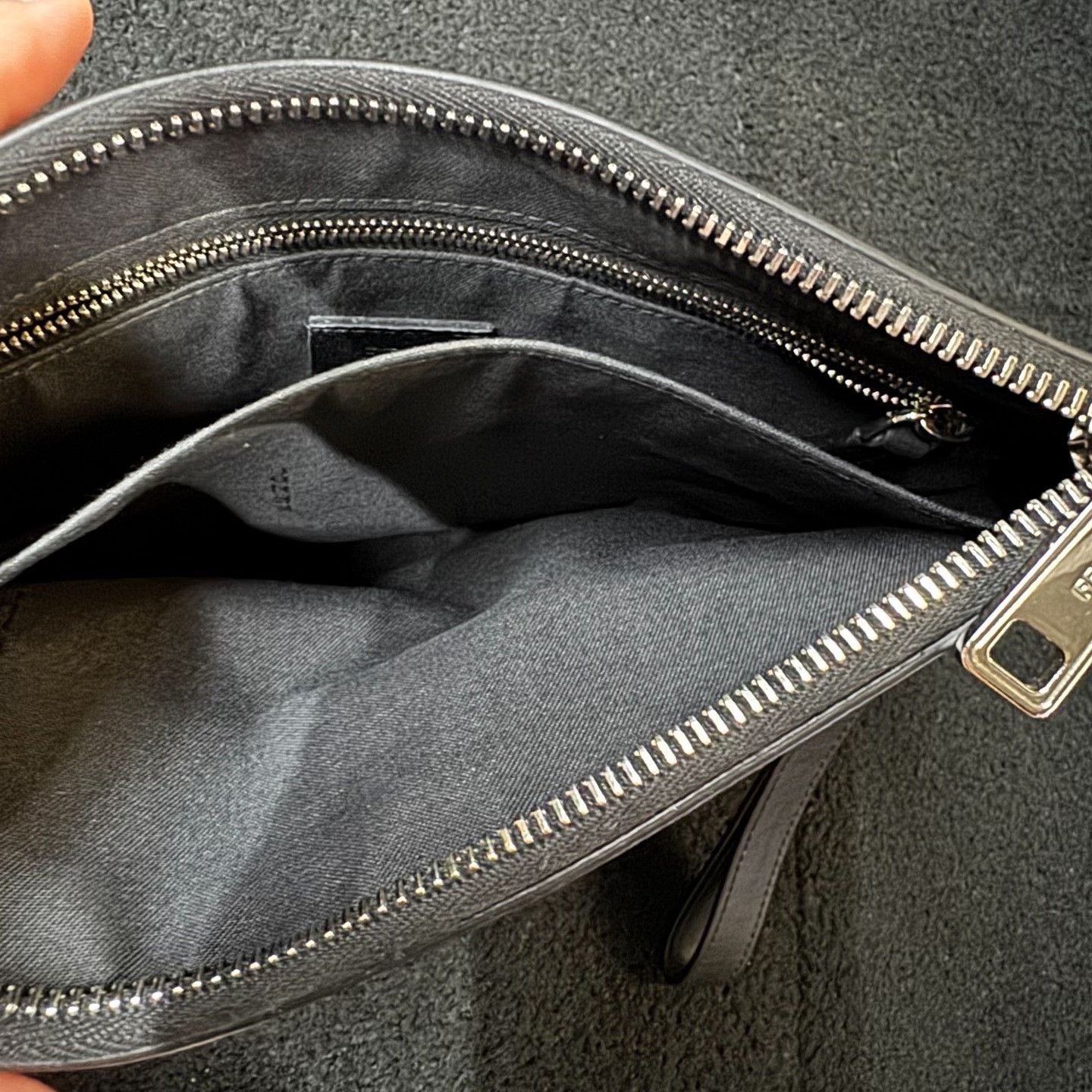 Fendi Fendi Black Leather Clutch Bag Size ONE SIZE - 5 Thumbnail