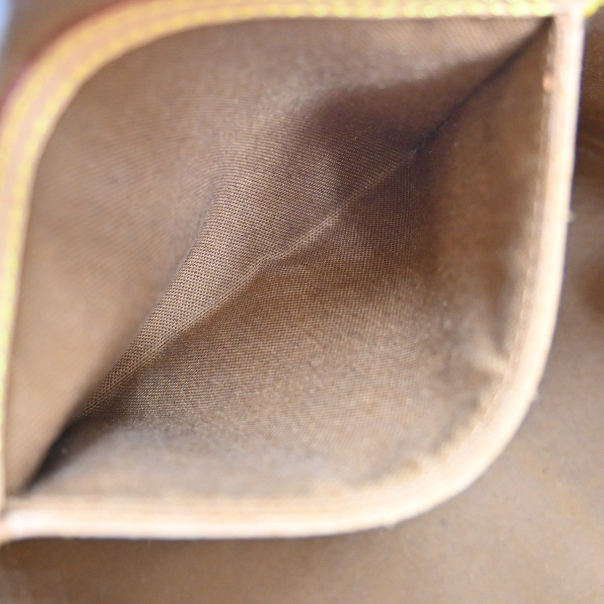 Louis Vuitton Louis Vuitton Alma Handbag Monogram Canvas Size ONE SIZE - 17 Thumbnail