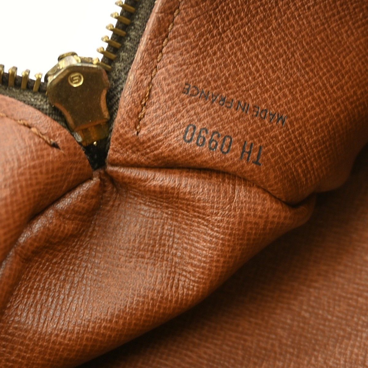 Louis Vuitton Louis Vuitton Papillon Handbag Monogram Canvas Size ONE SIZE - 4 Thumbnail
