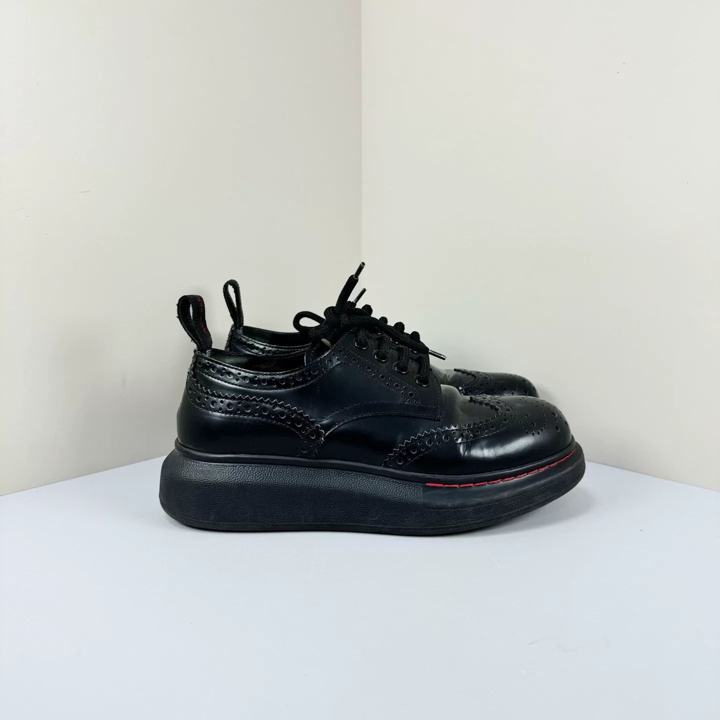 Alexander McQueen Alexander McQueen Baroque Carved Sneakers Size US 4 / IT 34 - 4 Thumbnail