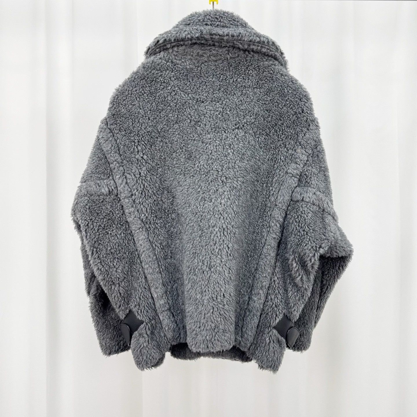 Max Mara Maxmara Gray Short Teddy Coat Size S / US 4 / IT 40 - 2 Thumbnail