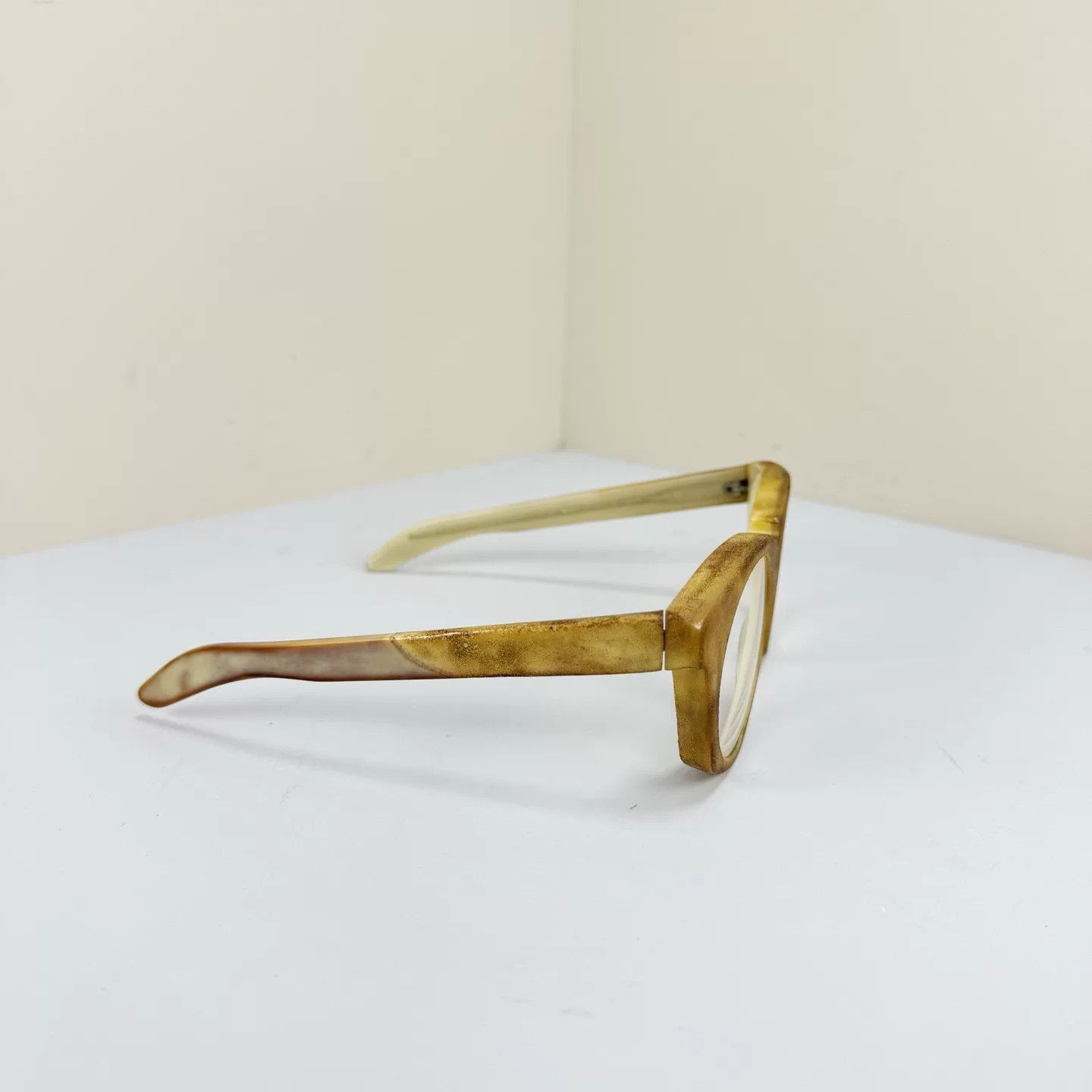 Kuboraum Kuboraum Horn Handcrafted Sunglasses Size ONE SIZE - 5 Thumbnail