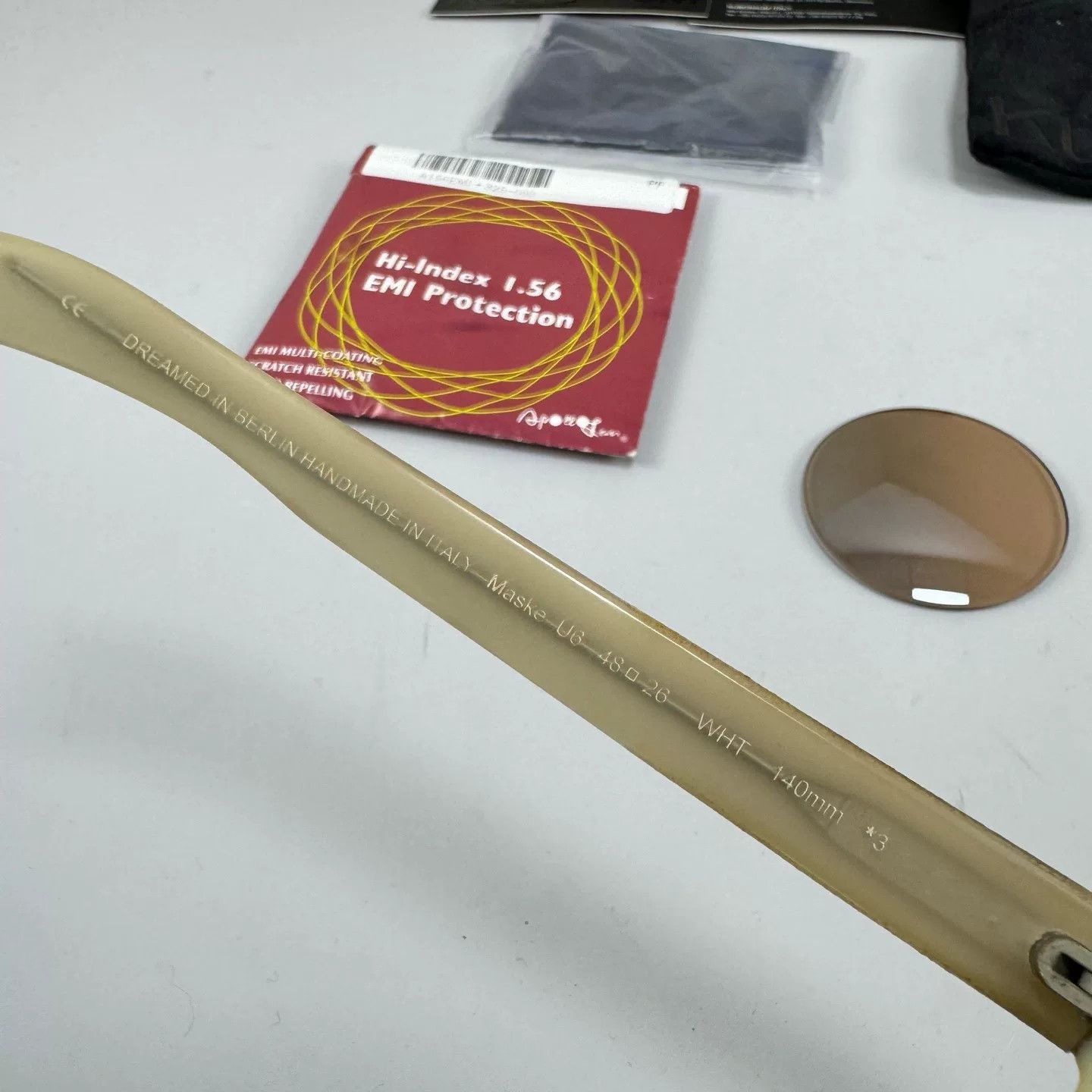 Kuboraum Kuboraum Horn Handcrafted Sunglasses Size ONE SIZE - 8 Thumbnail