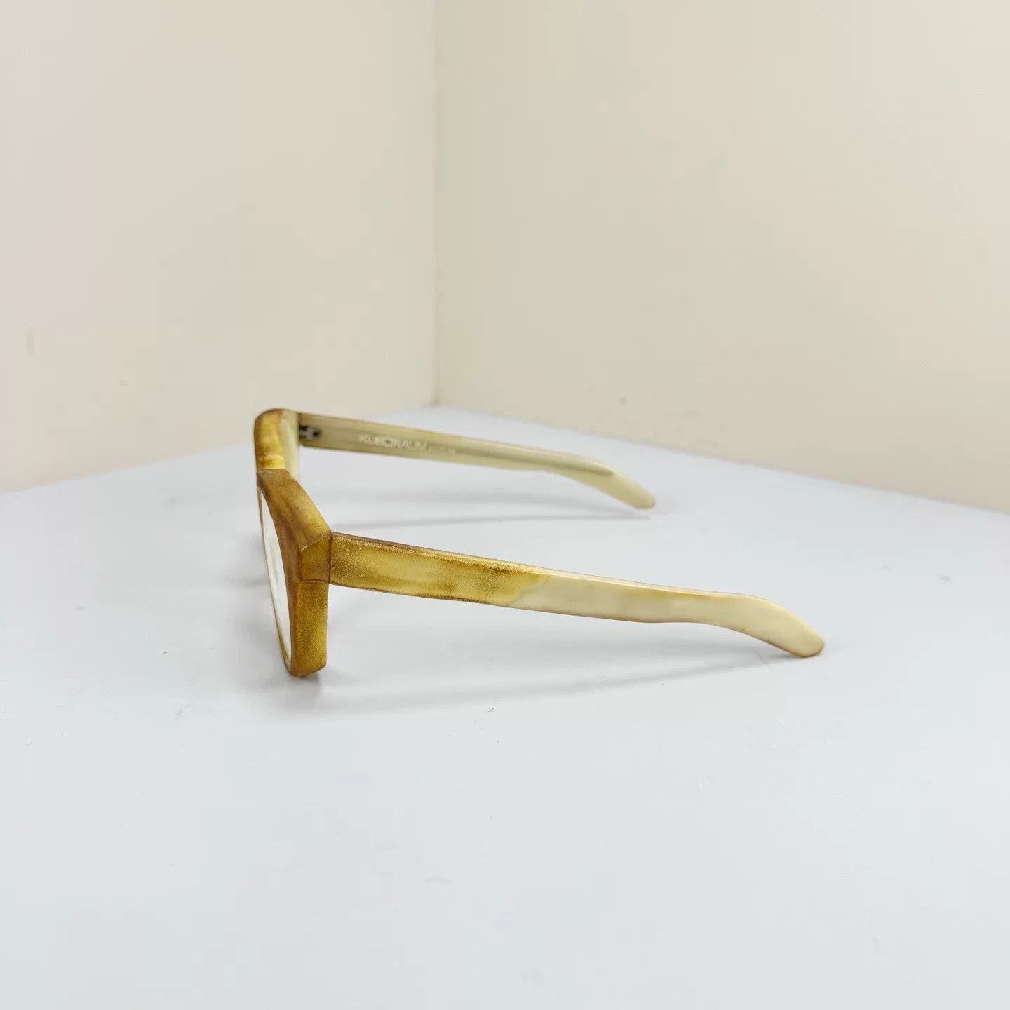 Kuboraum Kuboraum Horn Handcrafted Sunglasses Size ONE SIZE - 6 Thumbnail