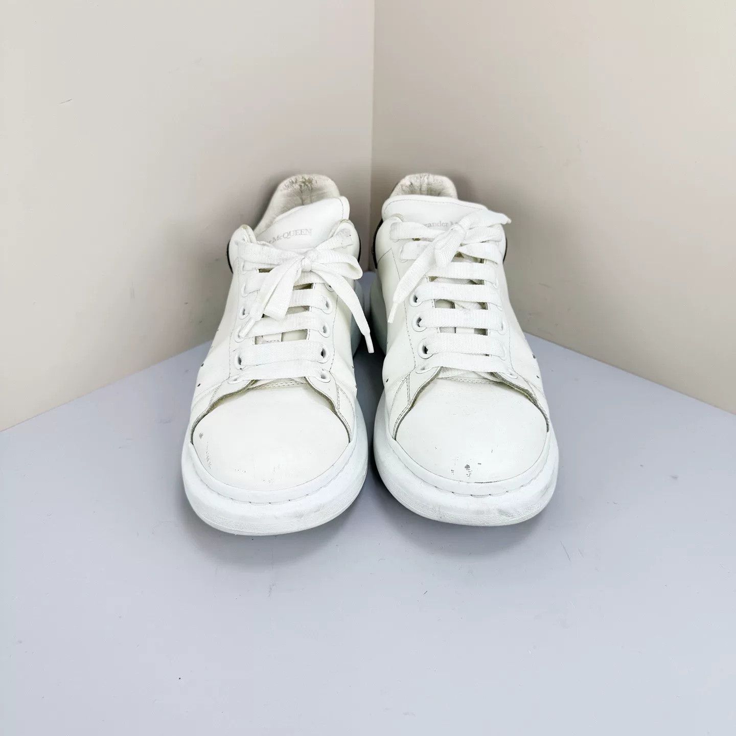 Alexander McQueen Alexander McQueen Laser Tail White Sneakers Size US 8.5 / EU 41-42 - 2 Thumbnail