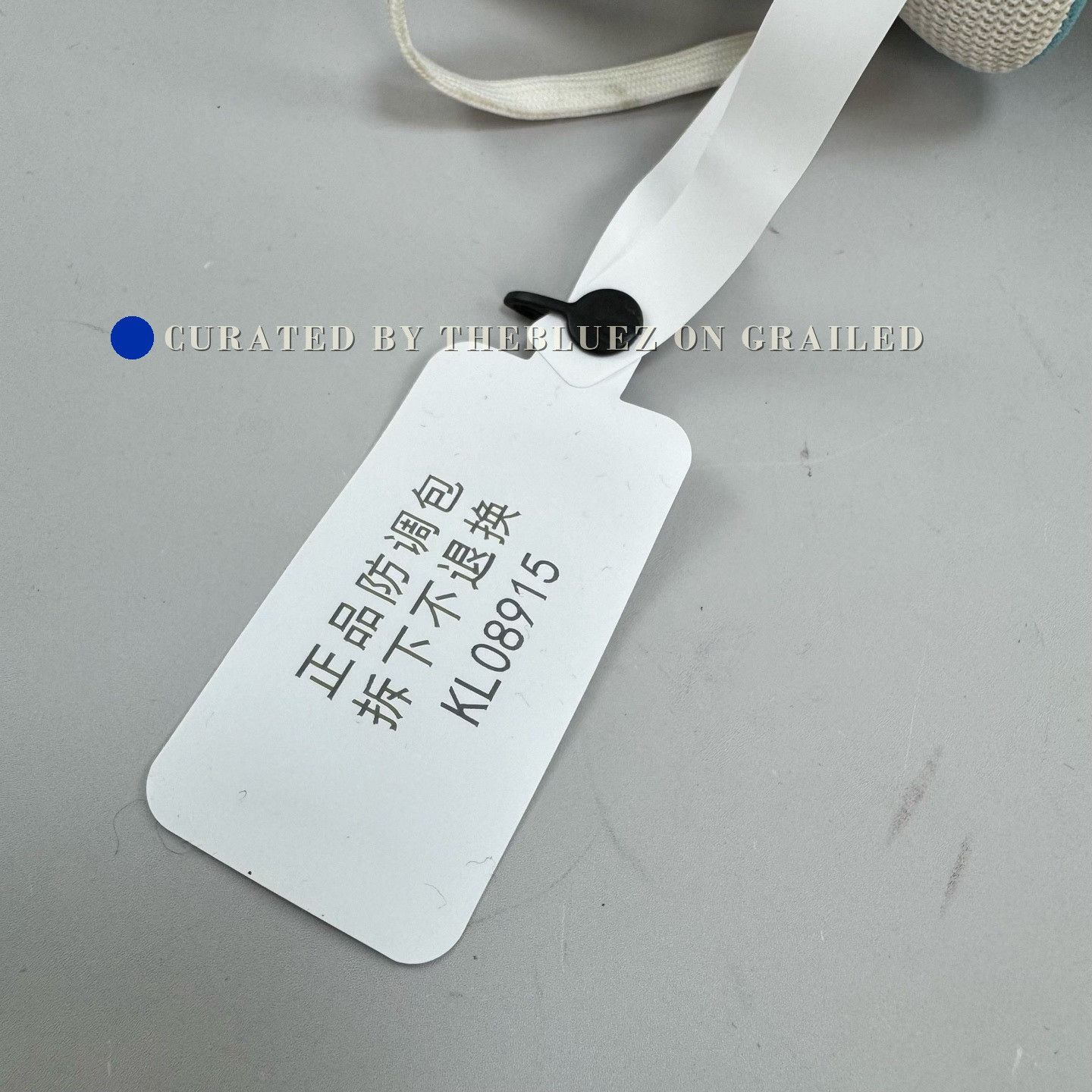 Louis Vuitton Louis Vuitton White Blue Trainer Sneakers Size US 7 / EU 40 - 7 Thumbnail