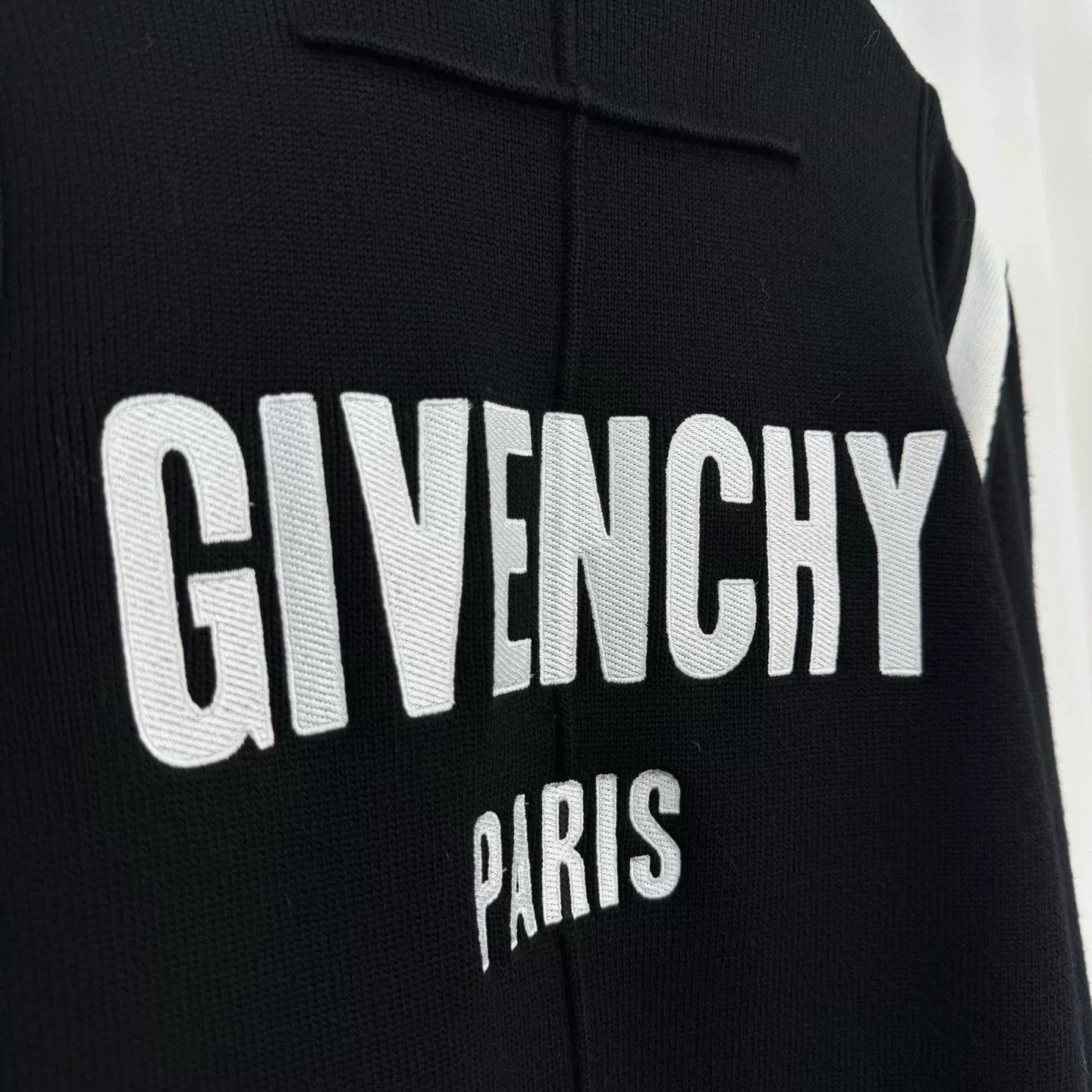 Givenchy Givenchy Embroidered Letter Wool Baseball Jacket Size US M / EU 48-50 / 2 - 6 Thumbnail