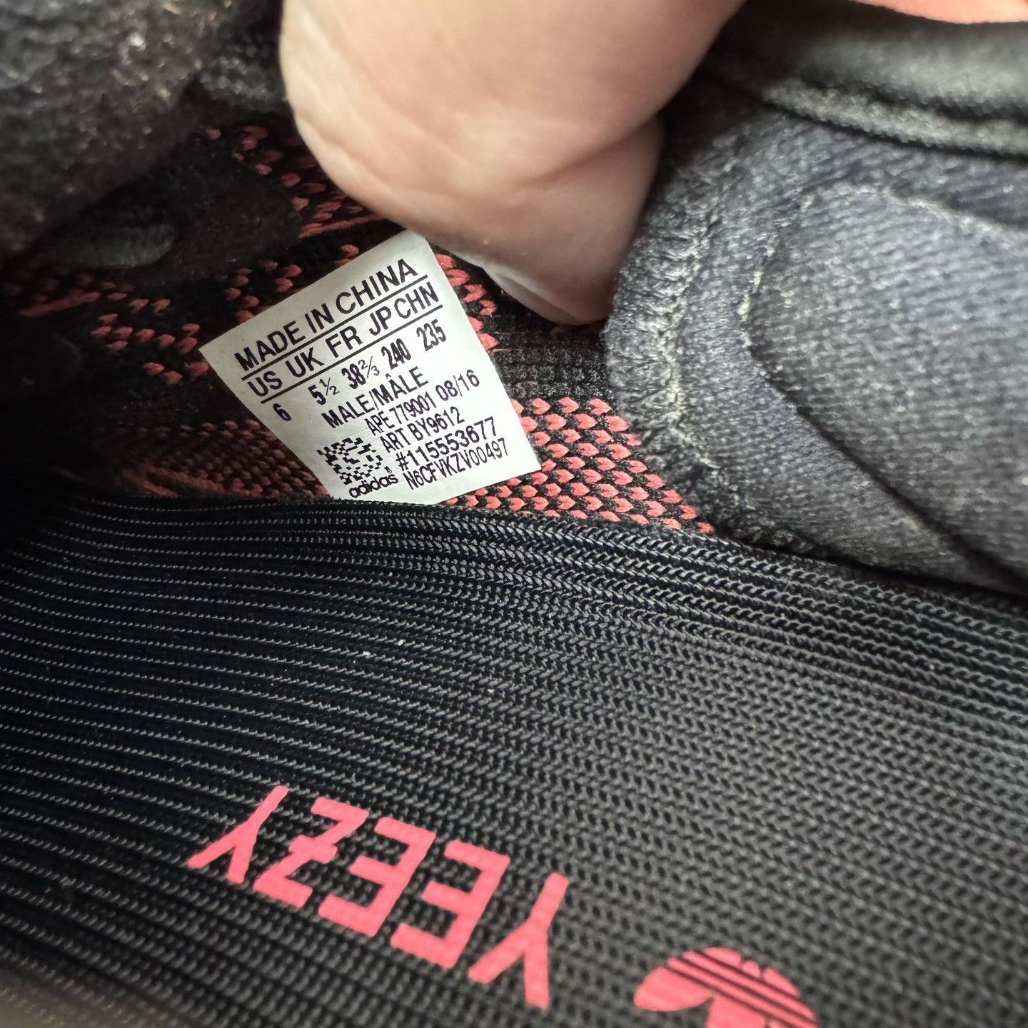 Yeezy Adidas Yeezy 350v2 Black Pink Size US 7.5 / IT 37.5 - 6 Thumbnail