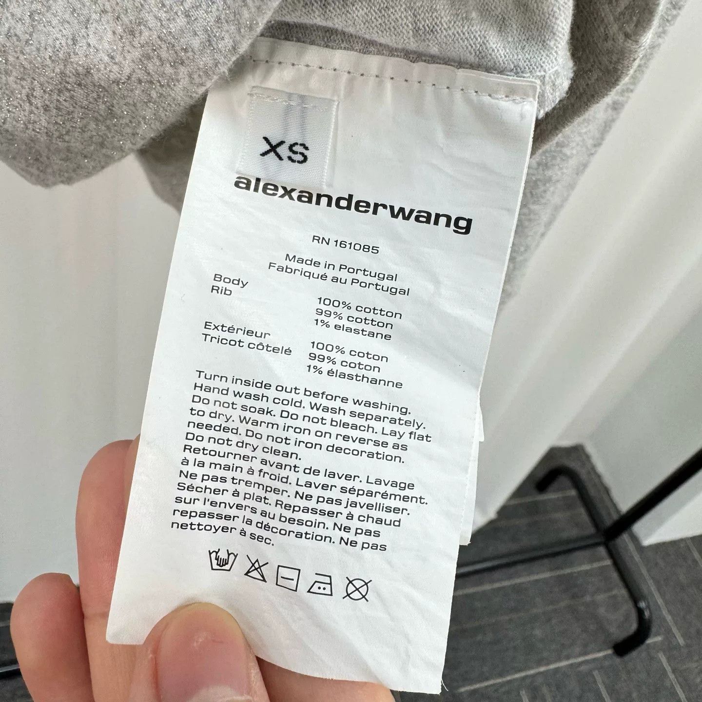 Alexander Wang Alexander Wang Sequin Embossed Letter Longsleeve Size XS / US 0-2 / IT 36-38 - 6 Thumbnail