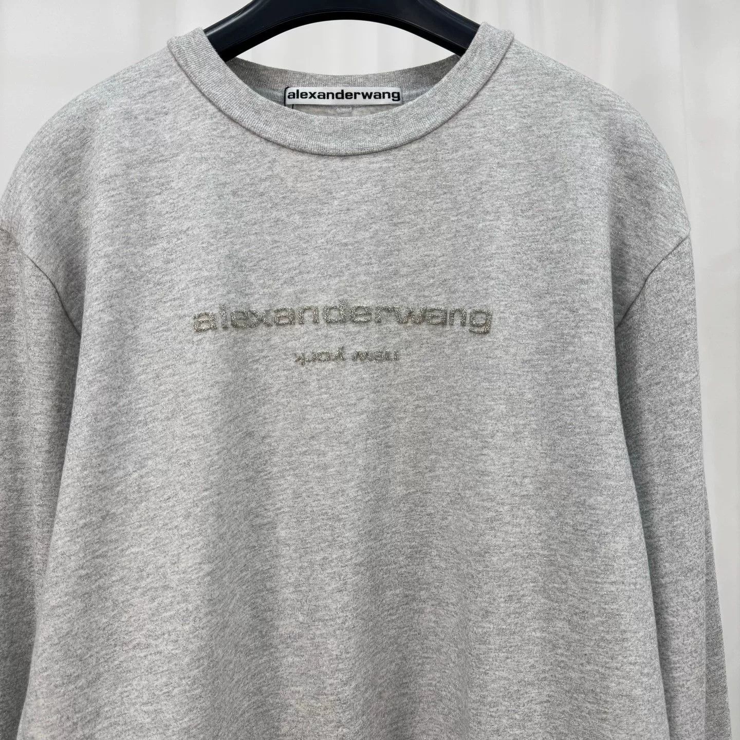 Alexander Wang Alexander Wang Sequin Embossed Letter Longsleeve Size XS / US 0-2 / IT 36-38 - 3 Thumbnail