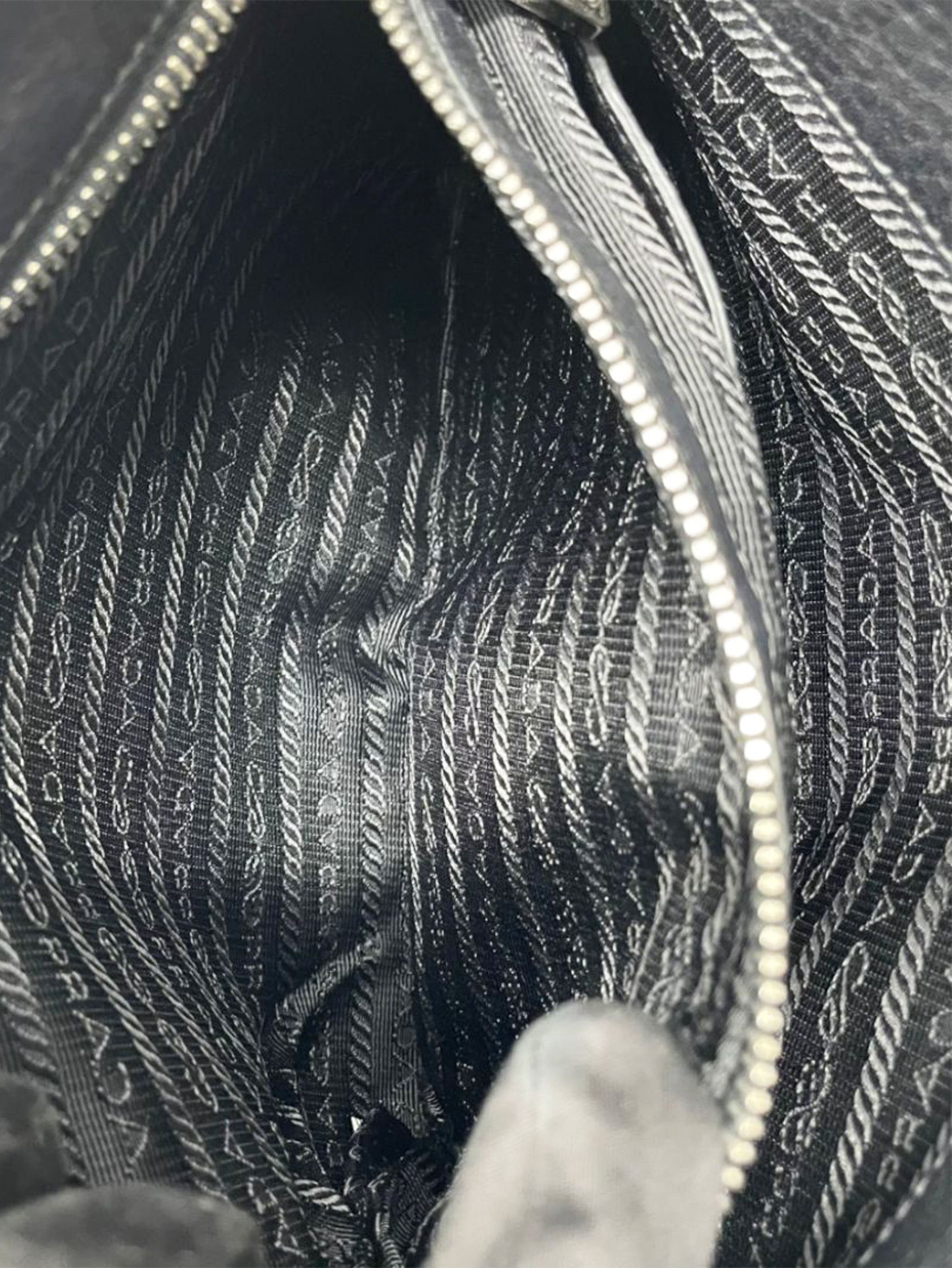 Prada Black leather Vitello Danio bag Size ONE SIZE - 6 Thumbnail