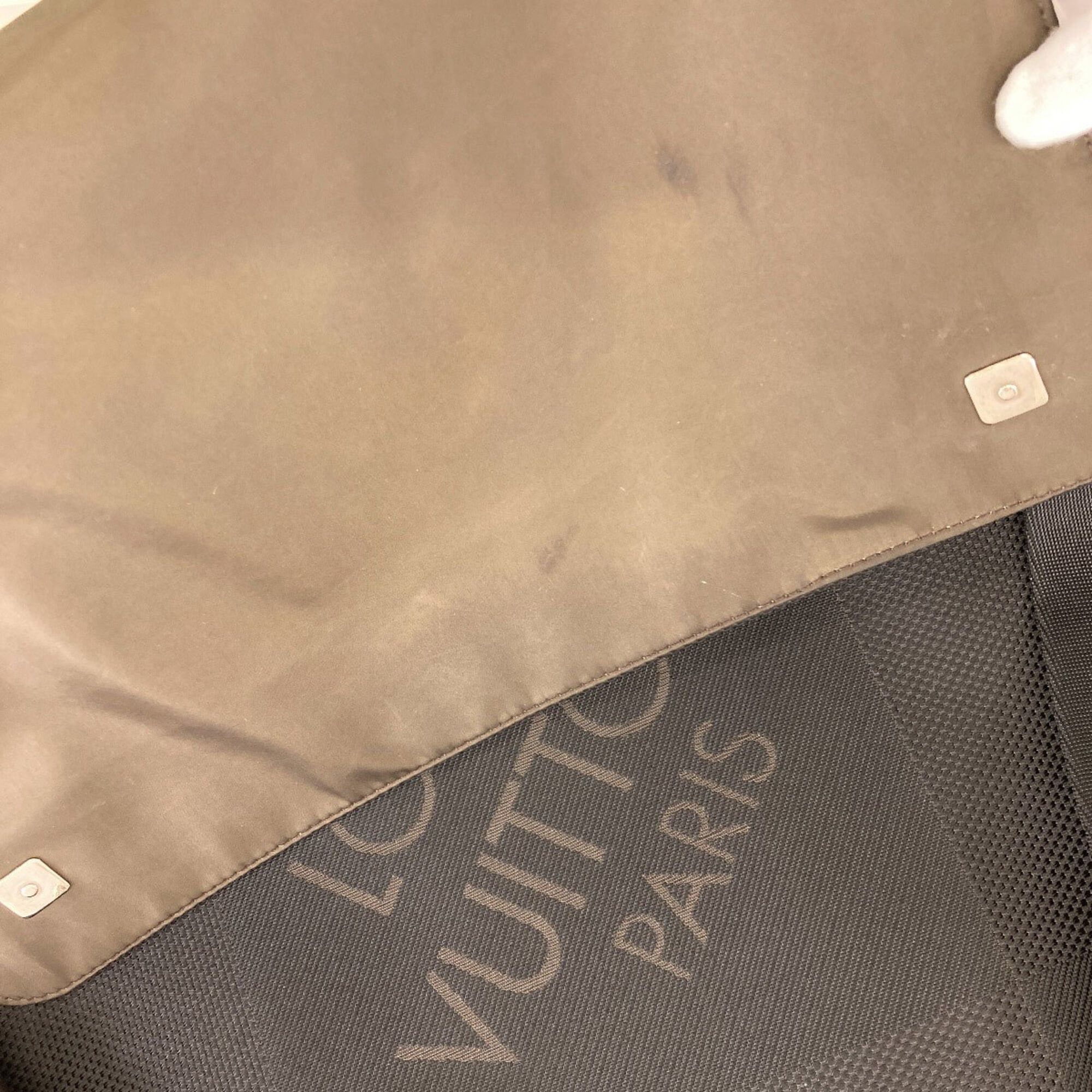 Louis Vuitton Louis Vuitton M93032 Messager Shoulder Bag Damier Geant Women's LOUIS VUITTON Size ONE SIZE - 9 Thumbnail