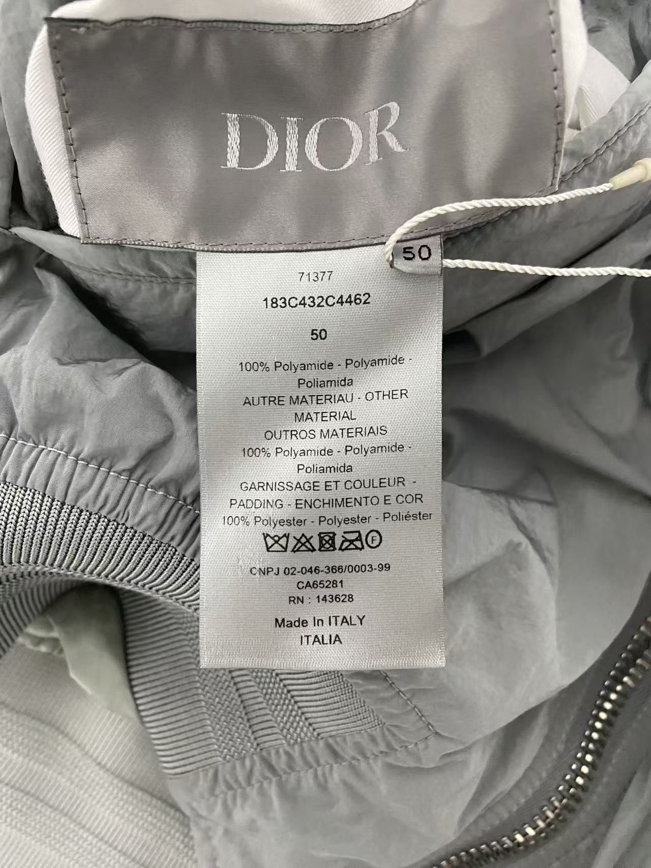 Dior Dior x Travis Scott Oblique Bomber Jacket Size M Size US M / EU 48-50 / 2 - 4 Thumbnail