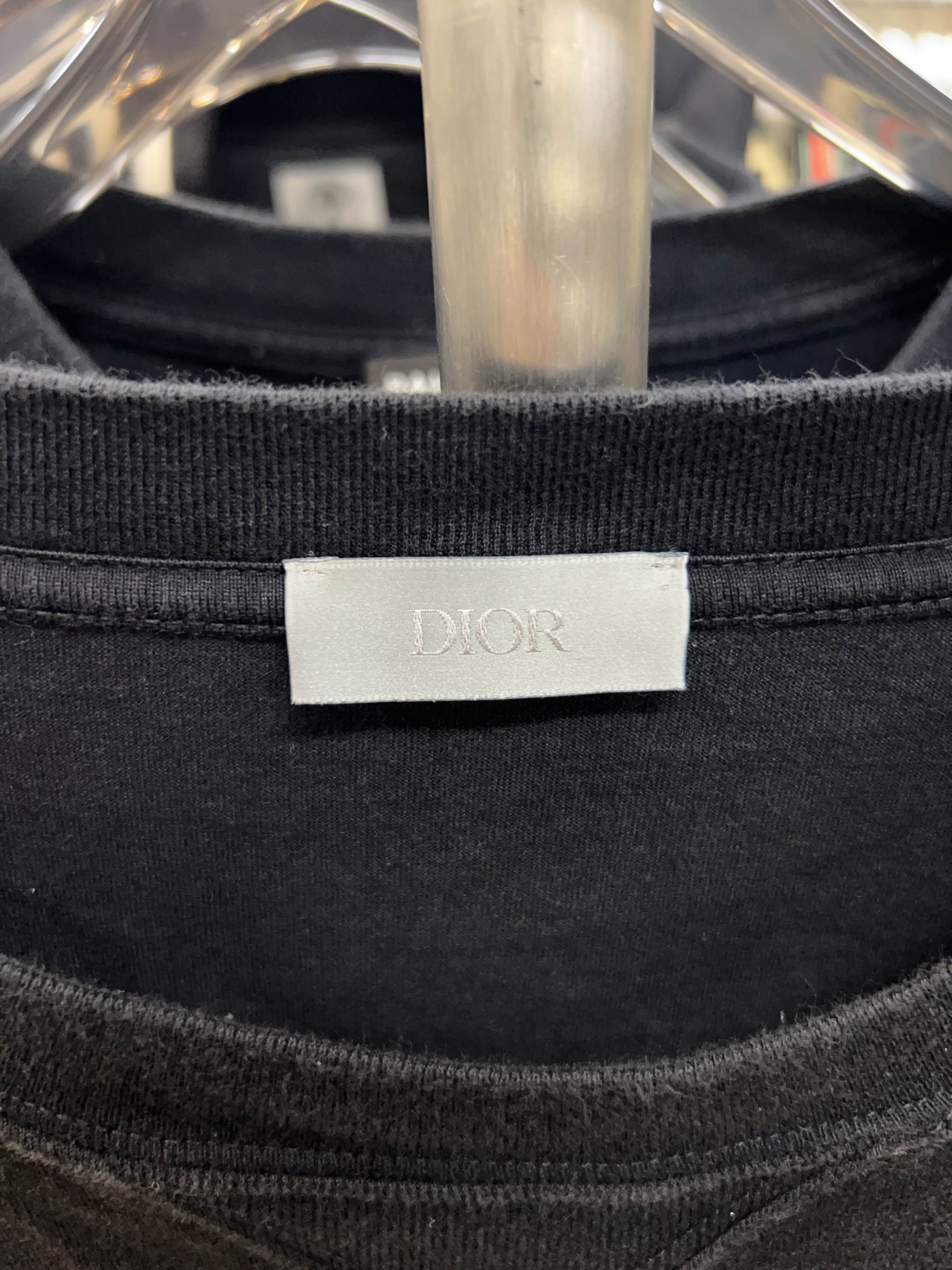 Dior Dior Badge T-Shirt XXL Size US XXL / EU 58 / 5 - 3 Thumbnail