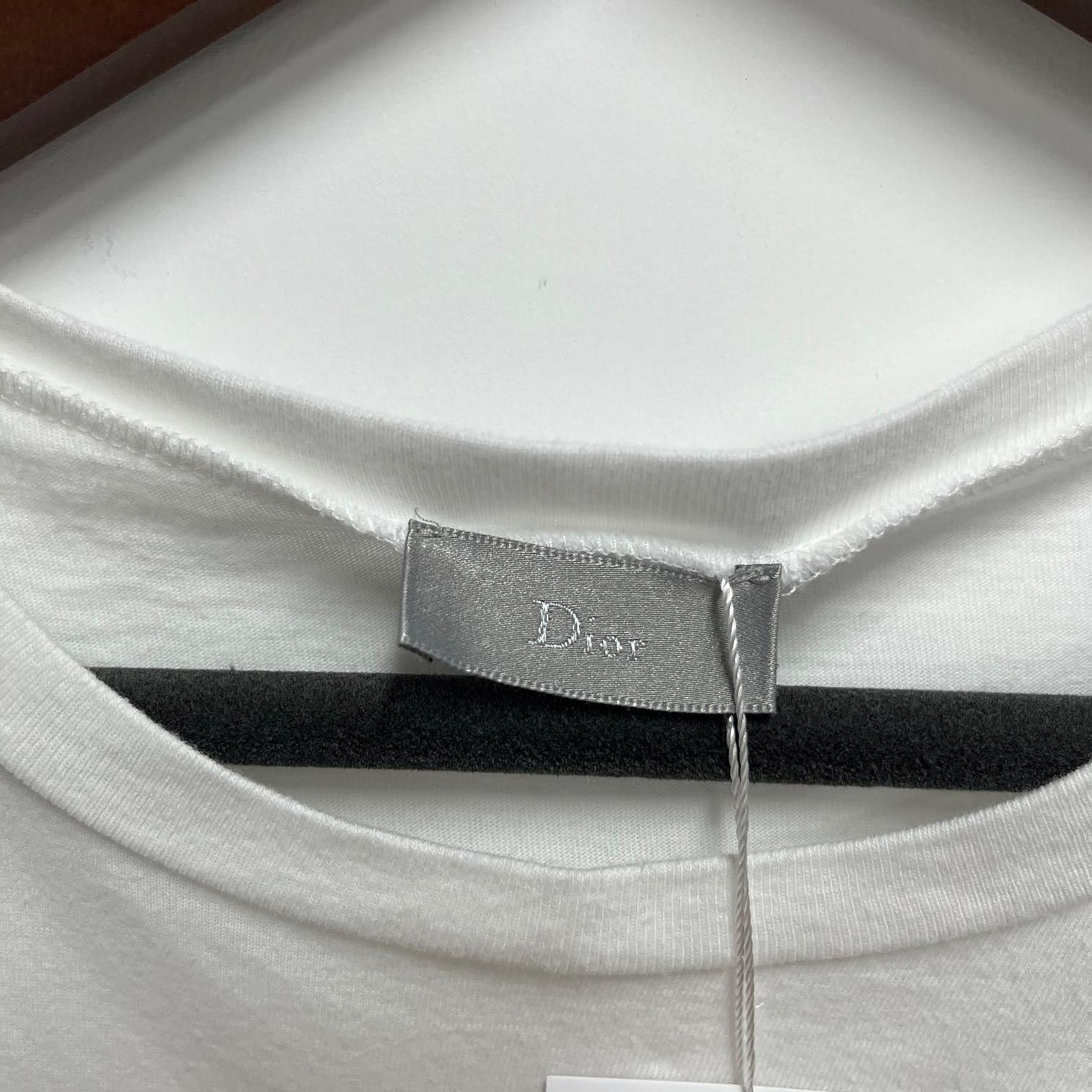 Dior Dior Embroidered Script Logo T-Shirt Size L Size US L / EU 52-54 / 3 - 3 Thumbnail