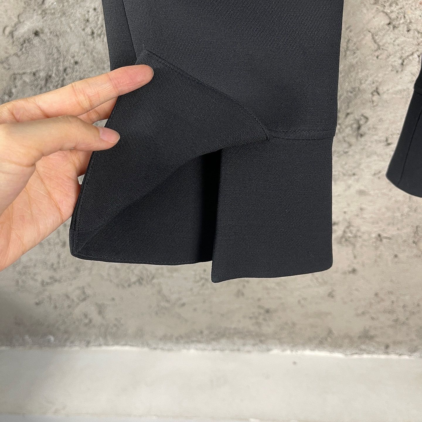 Dior Dior Black Wool Silk Pants Size 40 Size 28" / US 6 / IT 42 - 7 Thumbnail