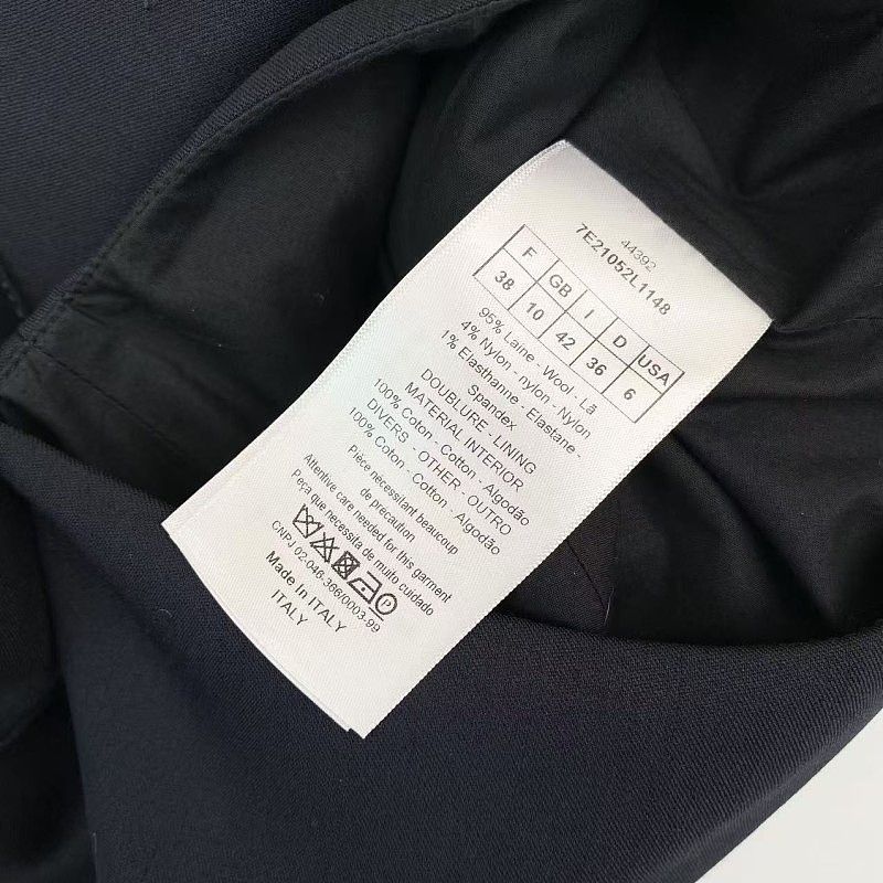 Dior Dior Quilted Wool Jumpsuit Size 38 Size 27" / US 4 / IT 40 - 4 Thumbnail