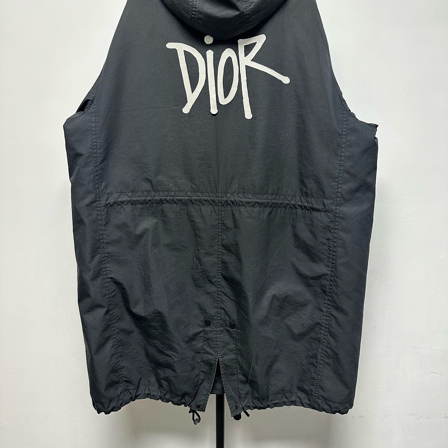 Dior Dior Logo Print Hooded Parka Size 50 Size US M / EU 48-50 / 2 - 2 Thumbnail