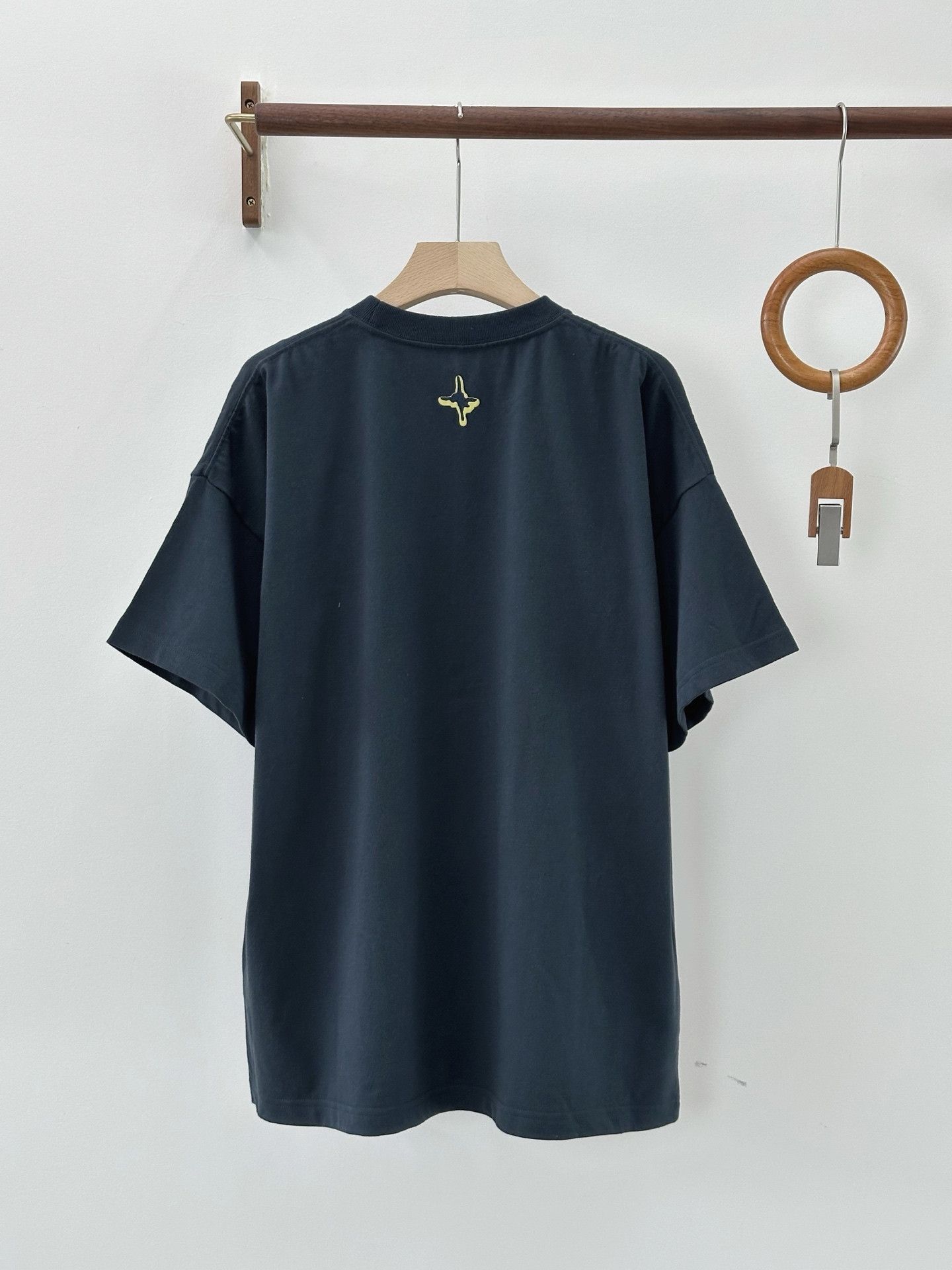 Dior Dior Logo Embroidery T-Shirt Size L Size US L / EU 52-54 / 3 - 2 Thumbnail