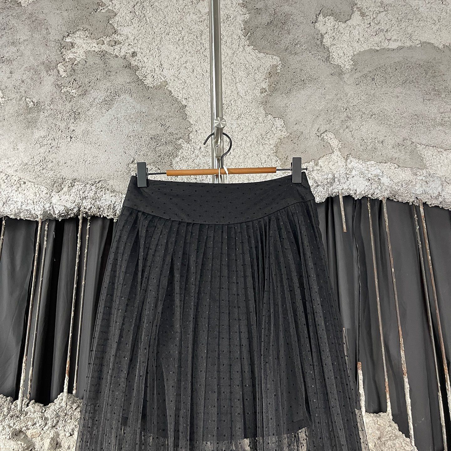 Dior Dior Polka Dot Tulle Midi Skirt Size 42 Size 30" / US 8 / IT 44 - 7 Thumbnail