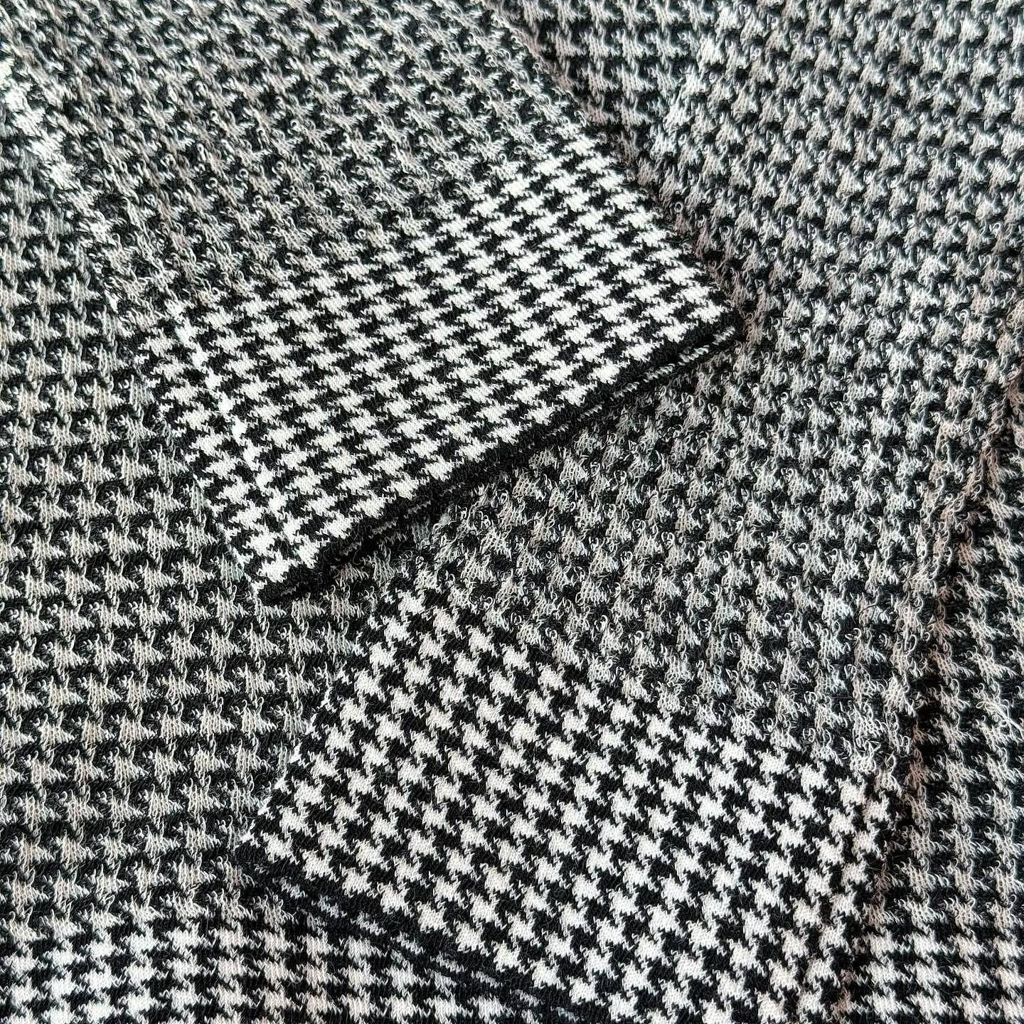 Dior Dior Houndstooth Wool Sweater Size 38 Size S / US 4 / IT 40 - 9 Thumbnail